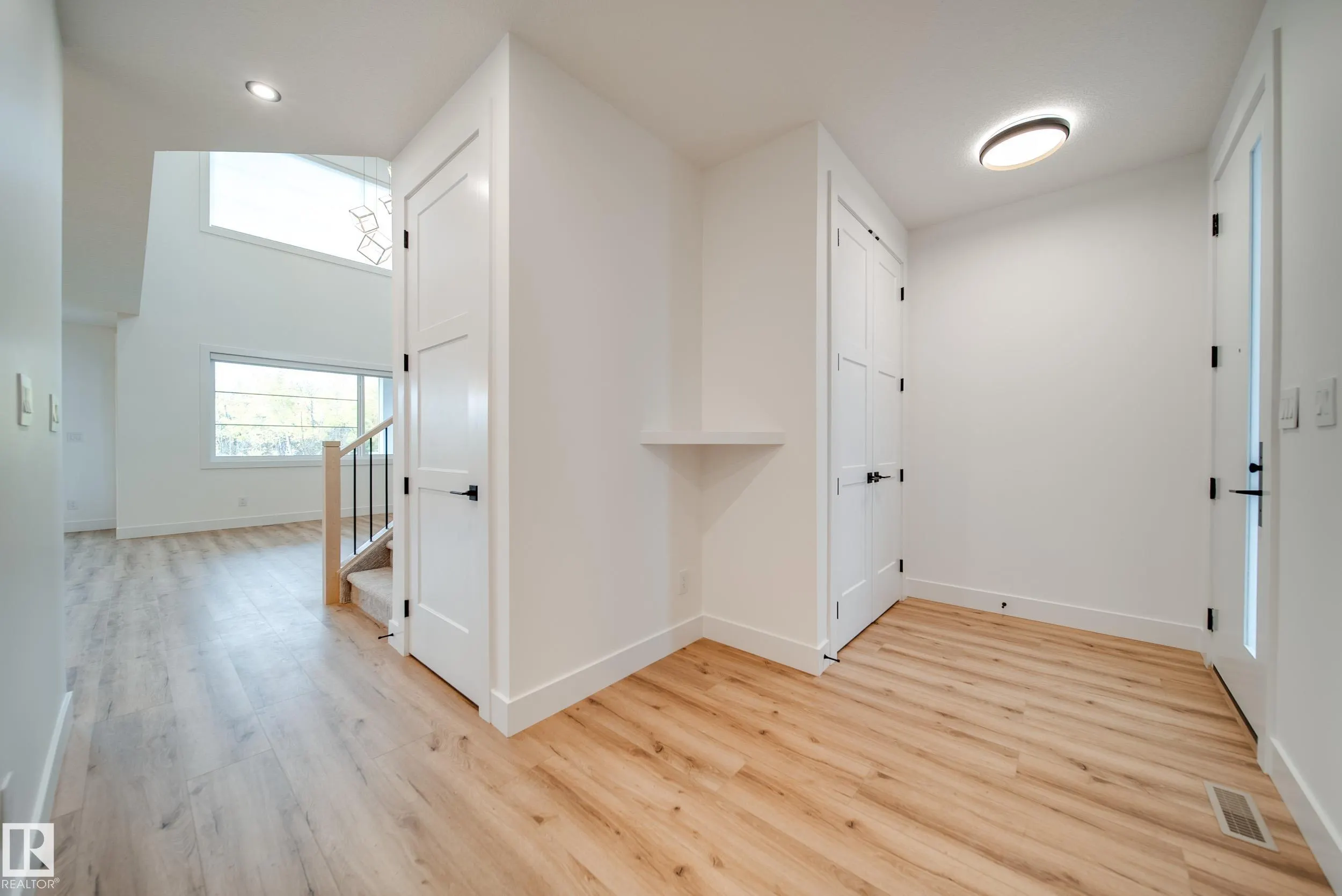 3142 Magpie Way
