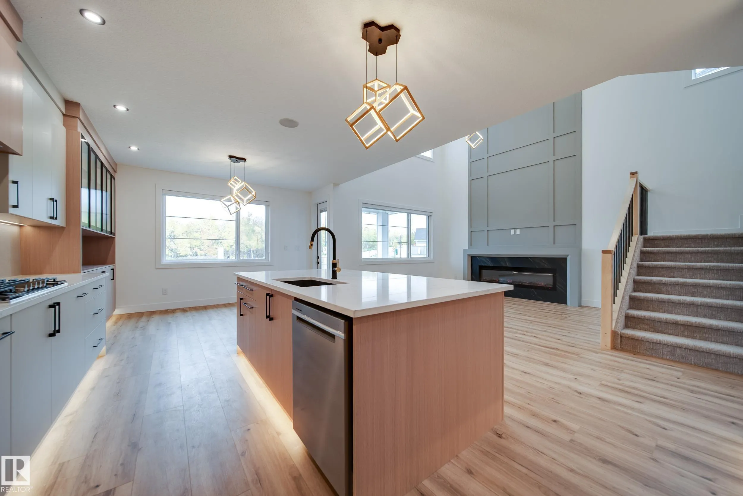 3142 Magpie Way