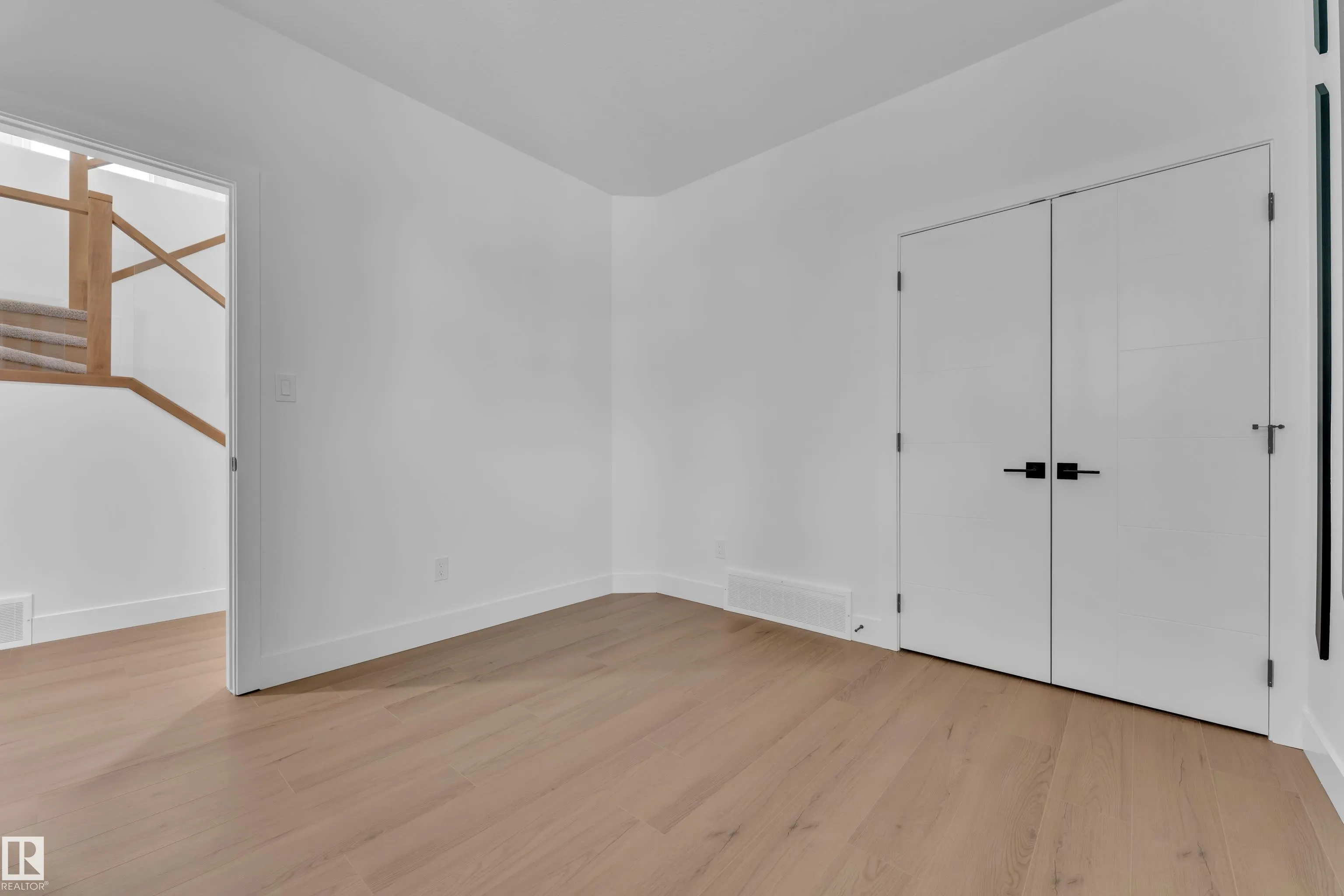 211 BASIN Court