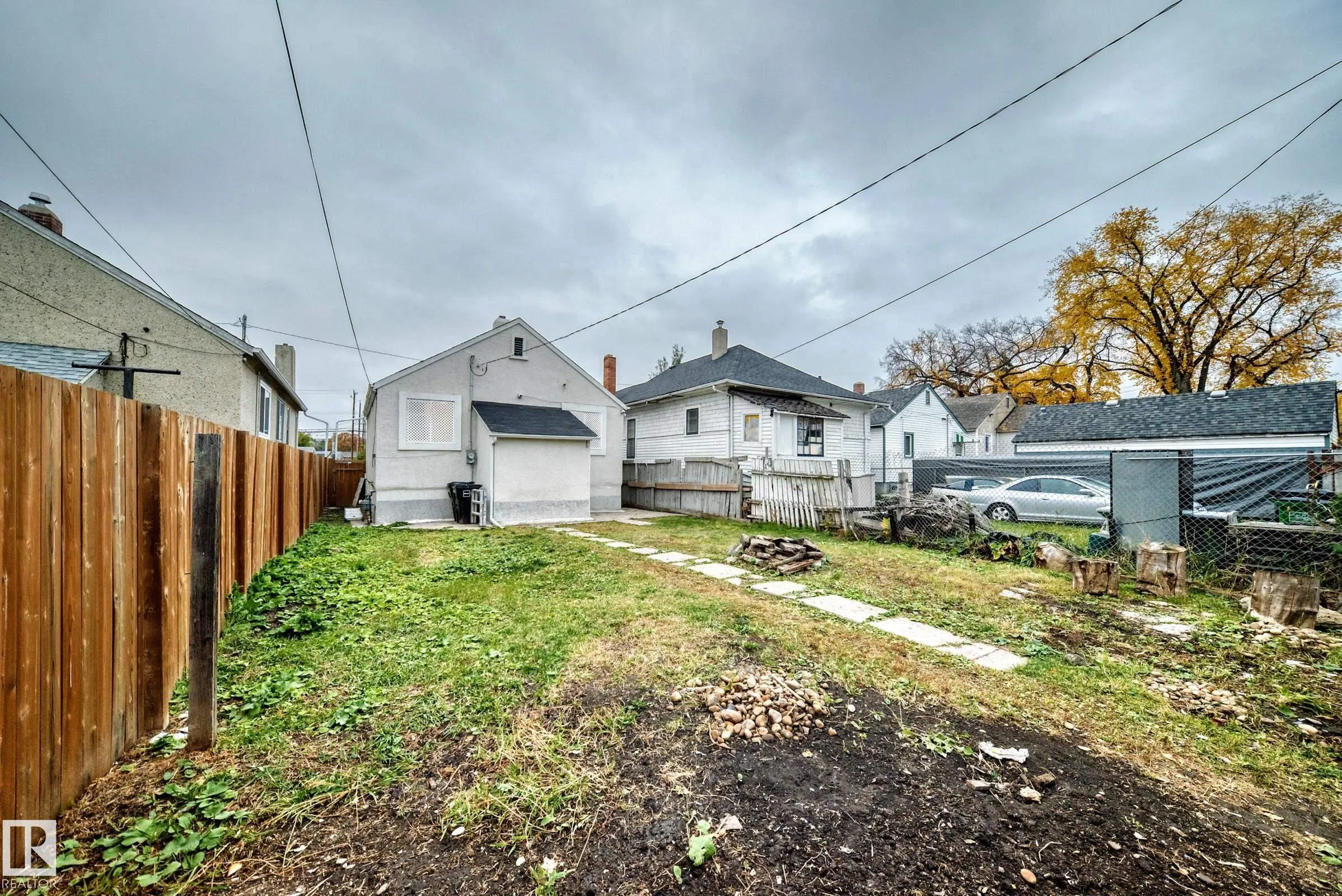 11014 95 Street