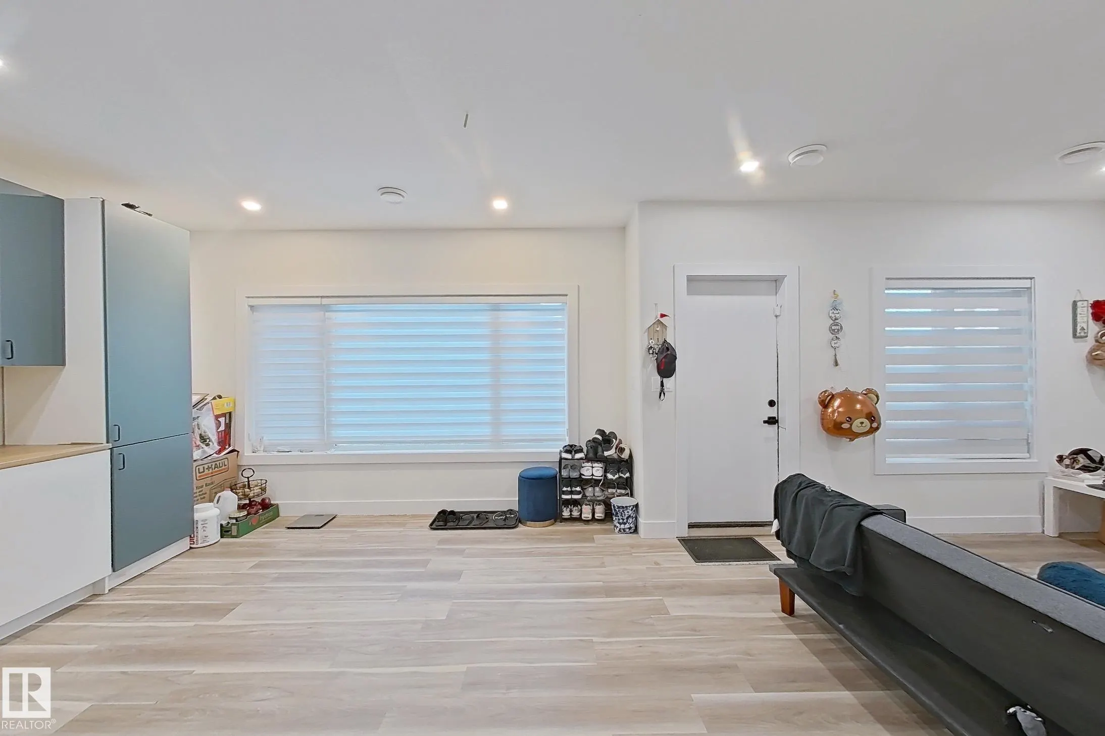 1210 PEREGRINE Terrace