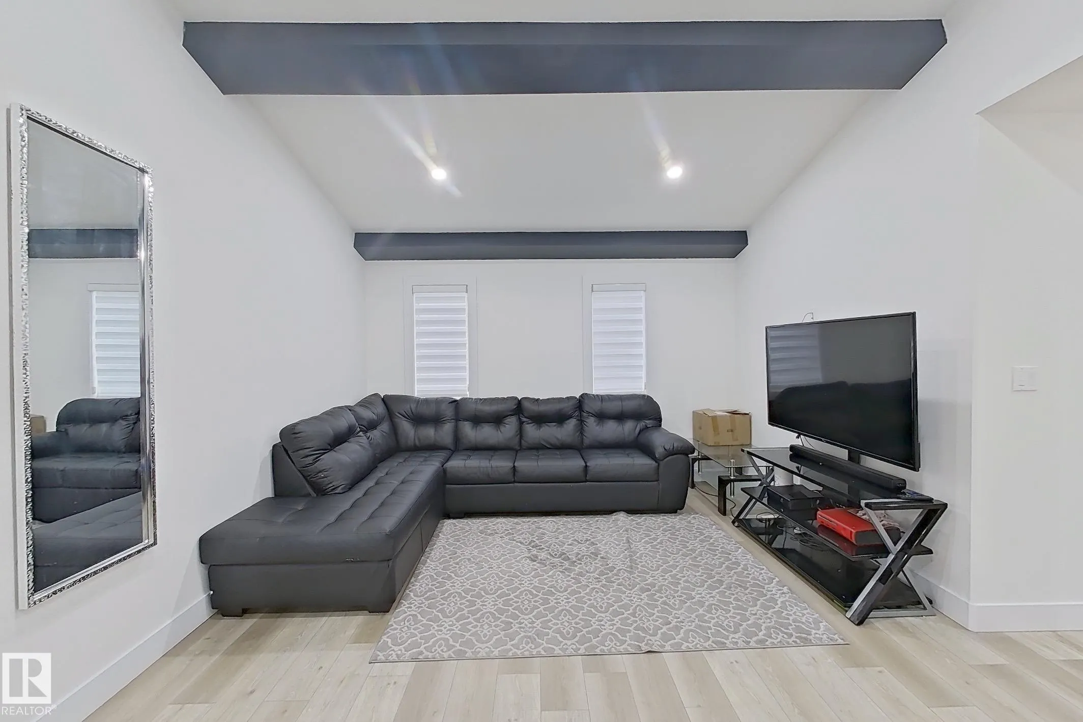 1210 PEREGRINE Terrace