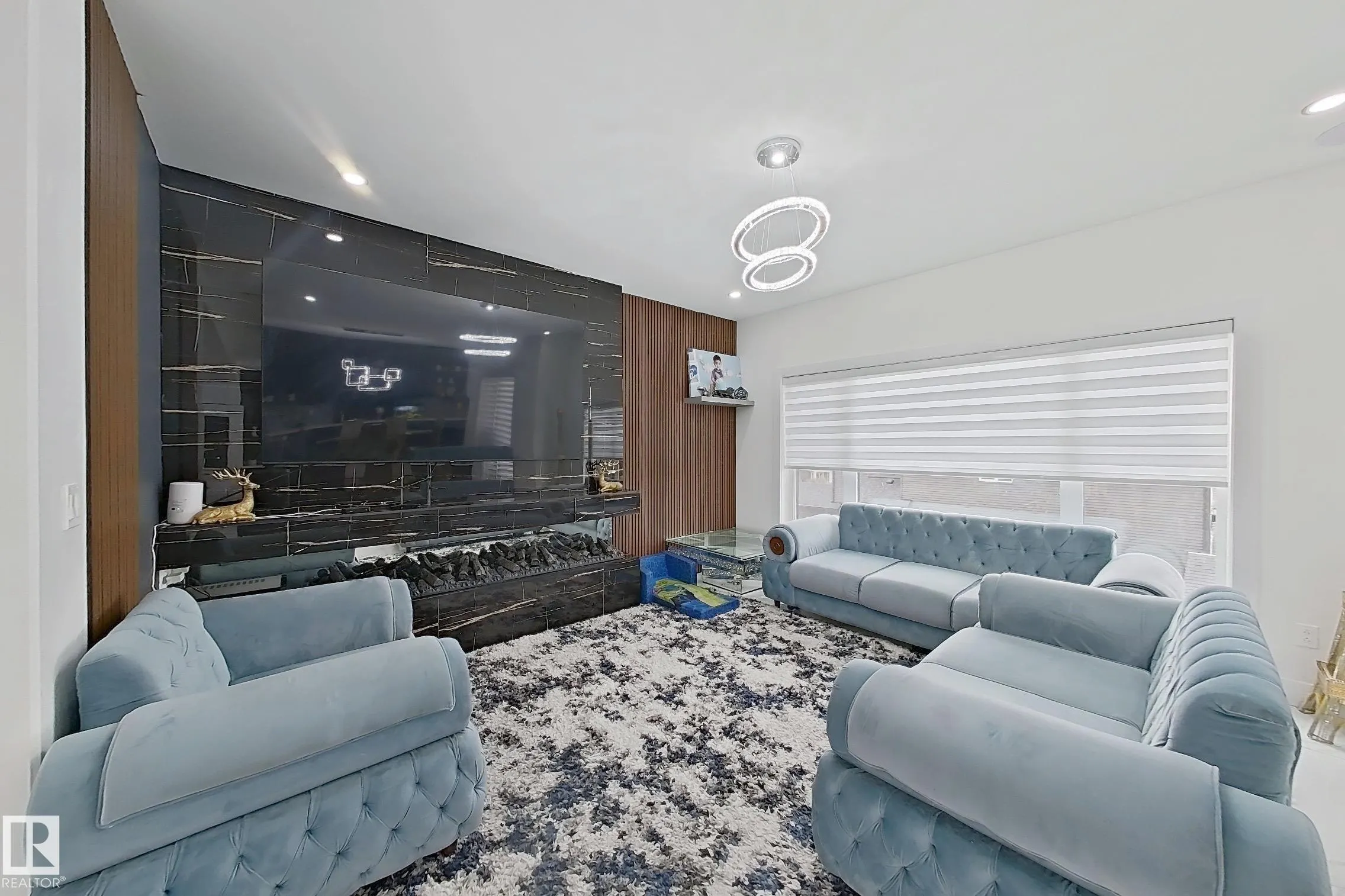 1210 PEREGRINE Terrace