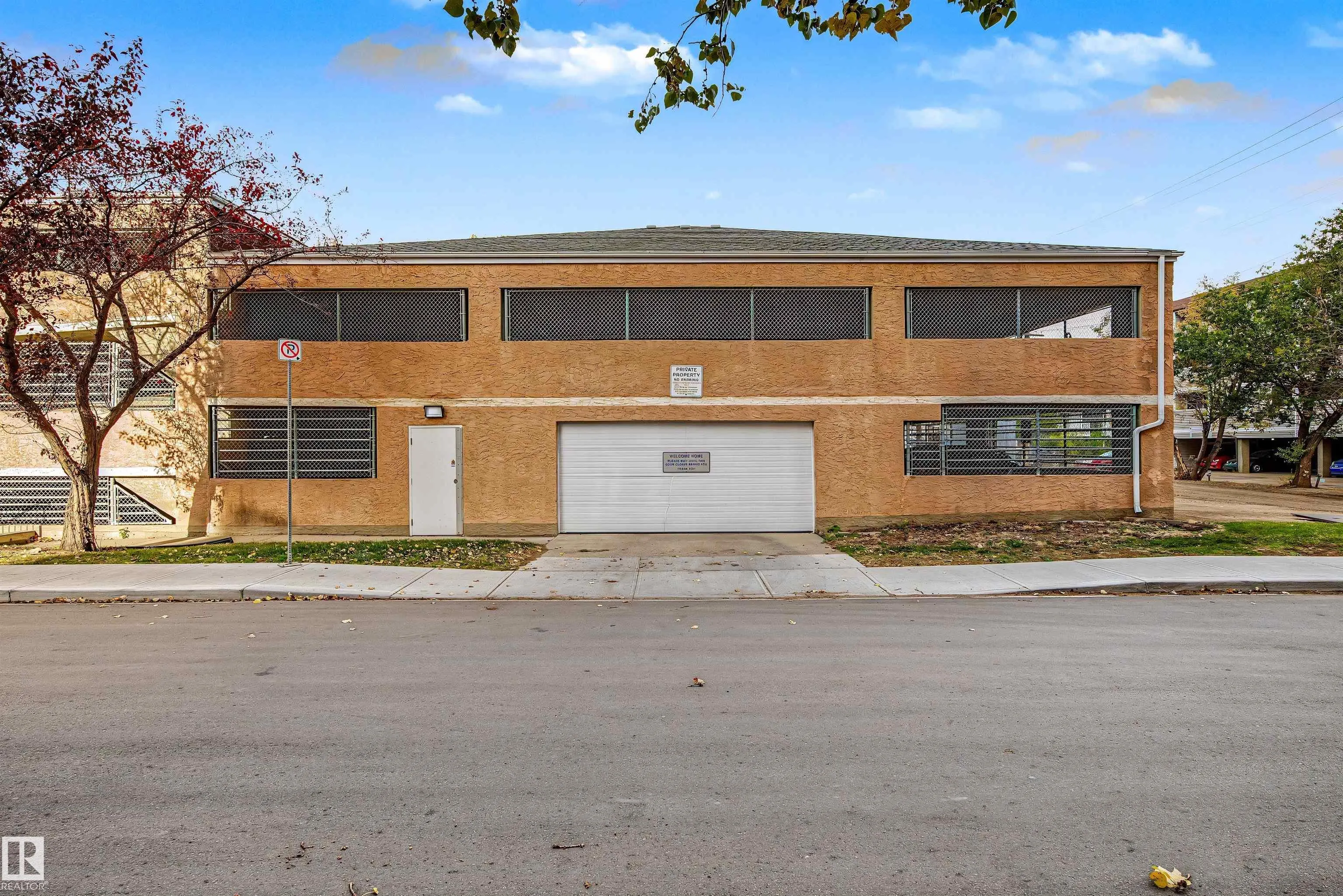 9010 106 Avenue