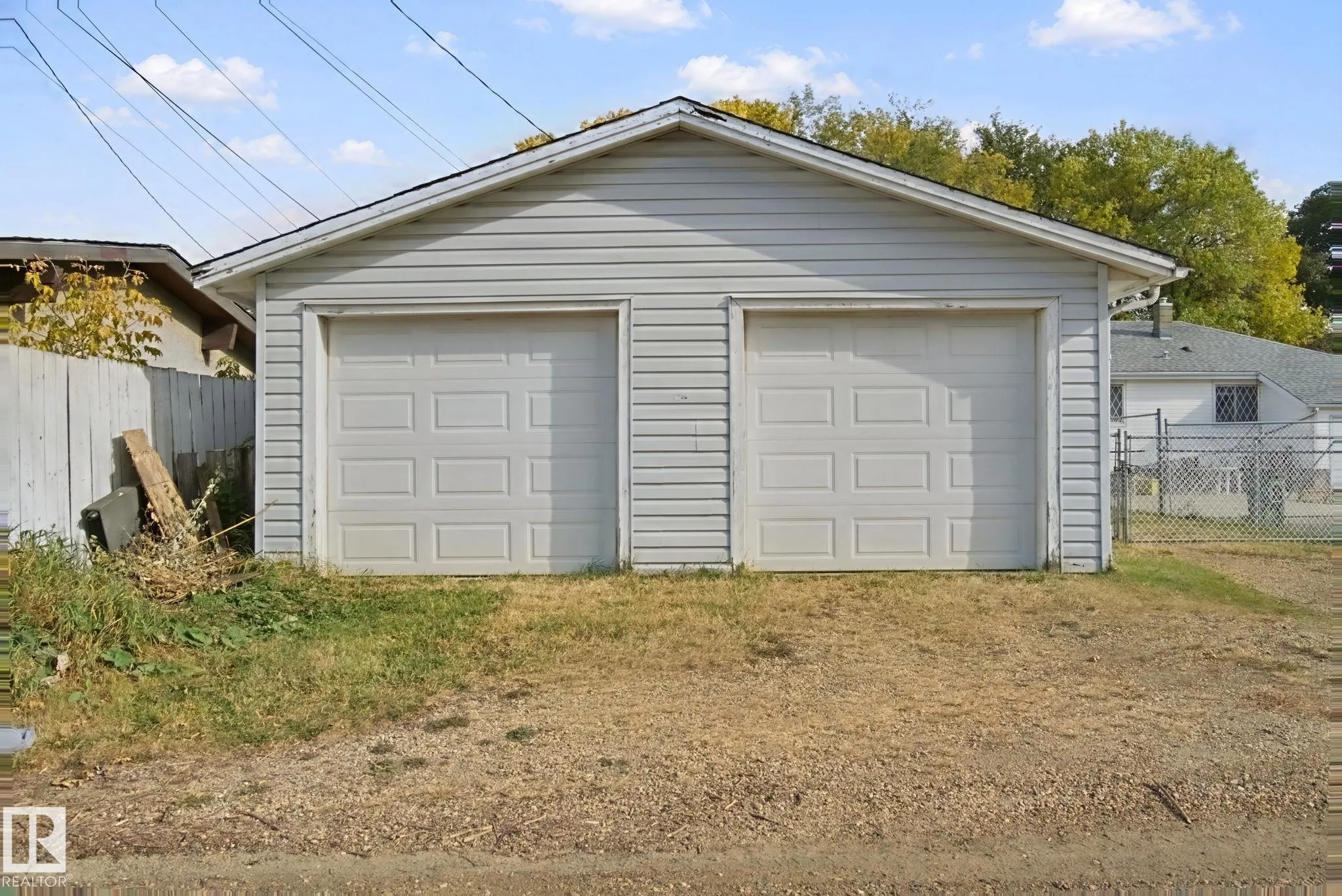 11946 70 Street
