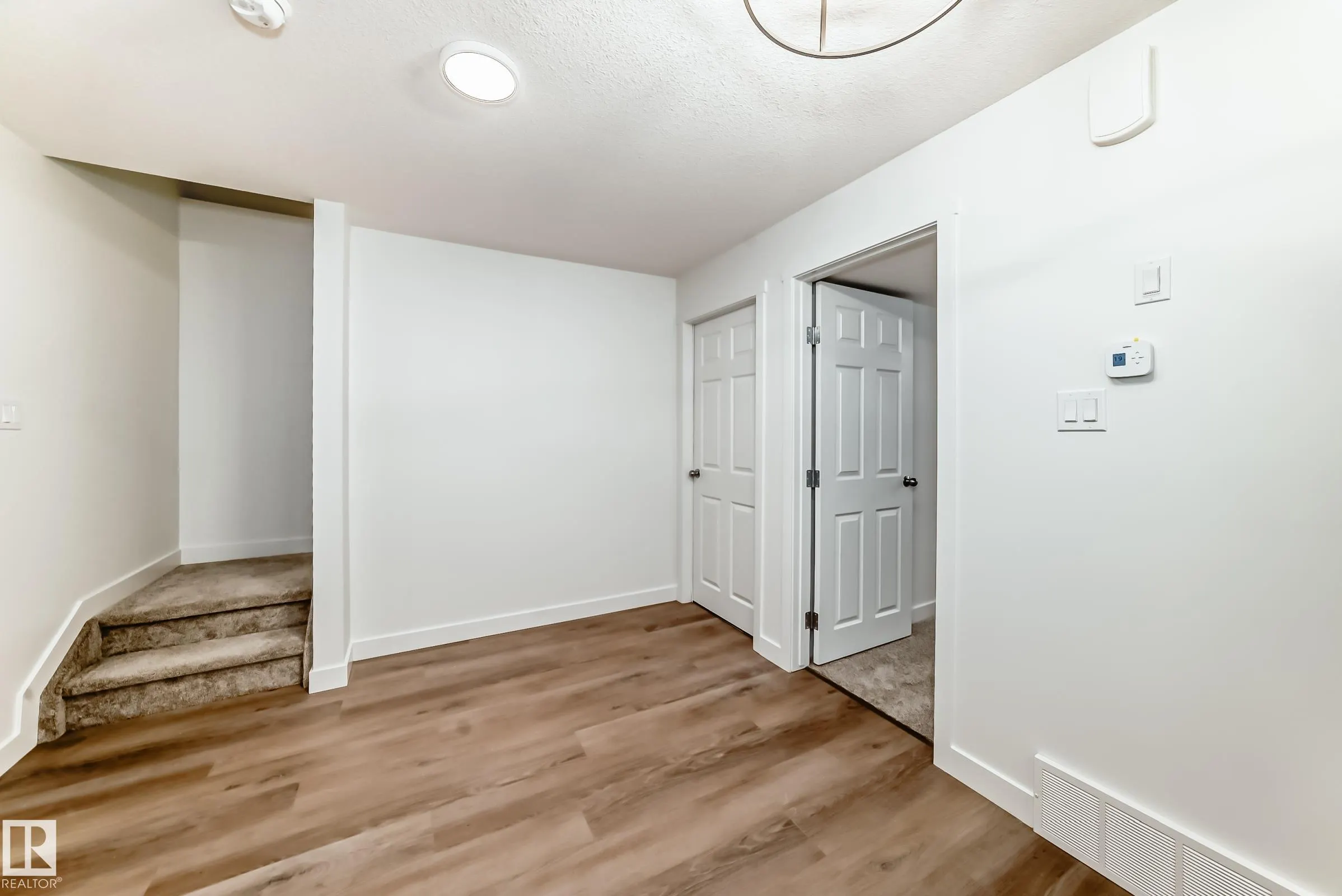 4611 177ave