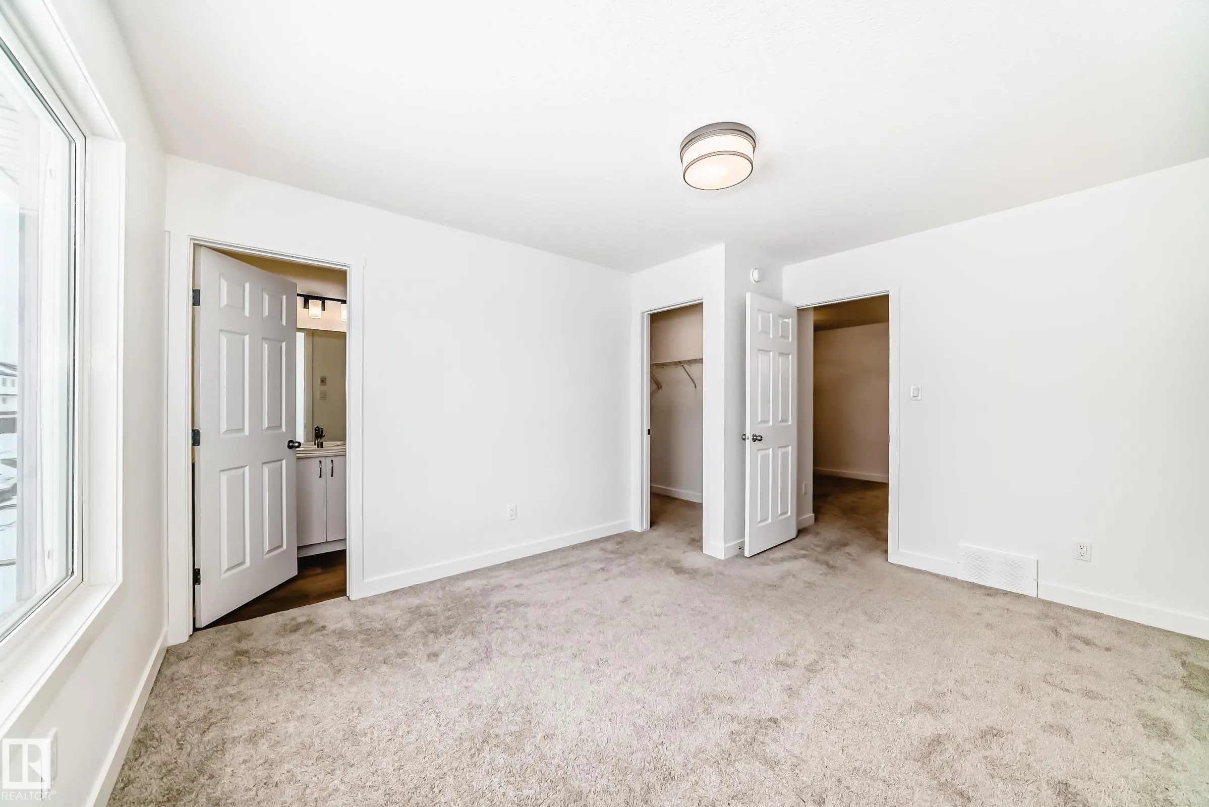 4611 177ave