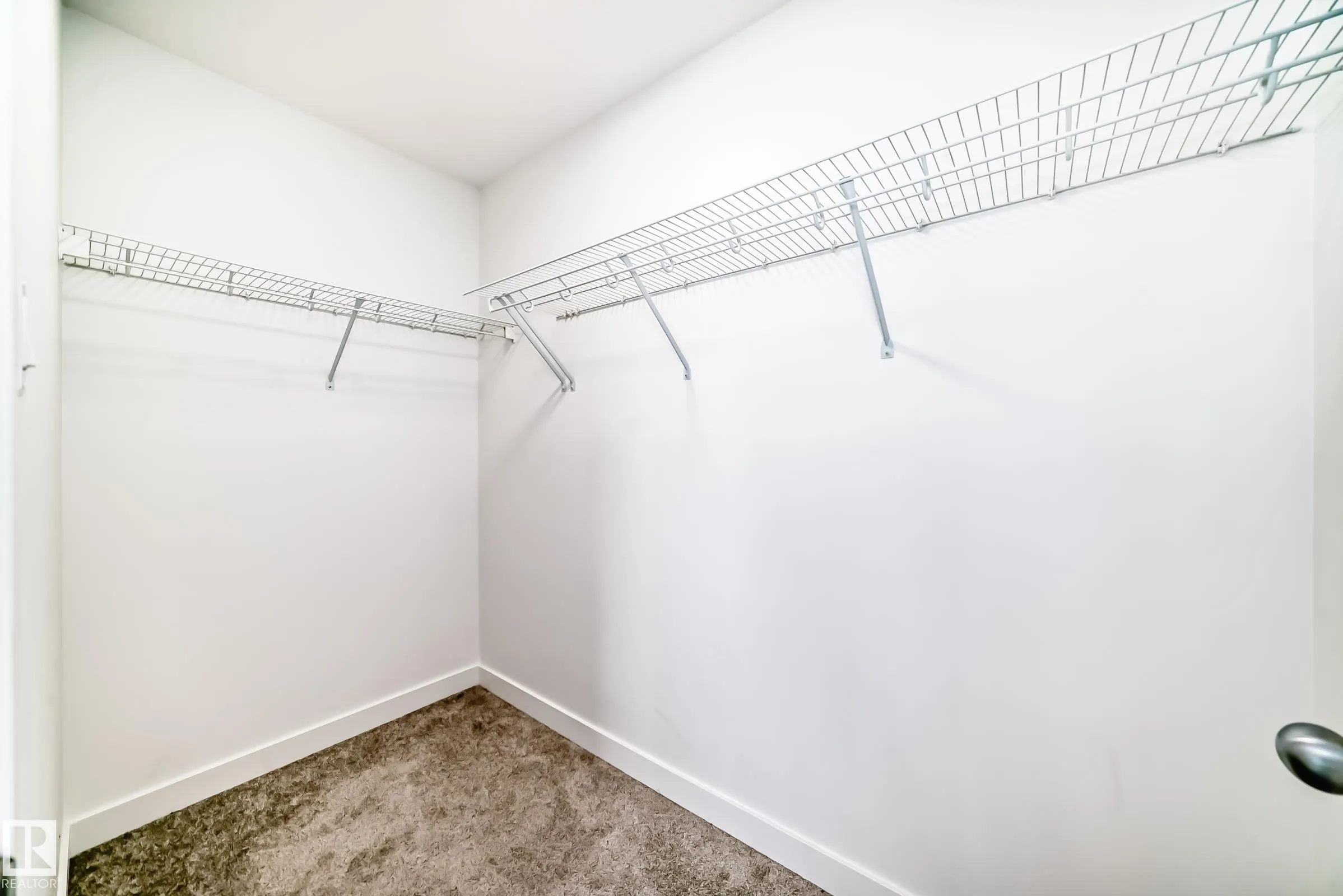 4611 177ave