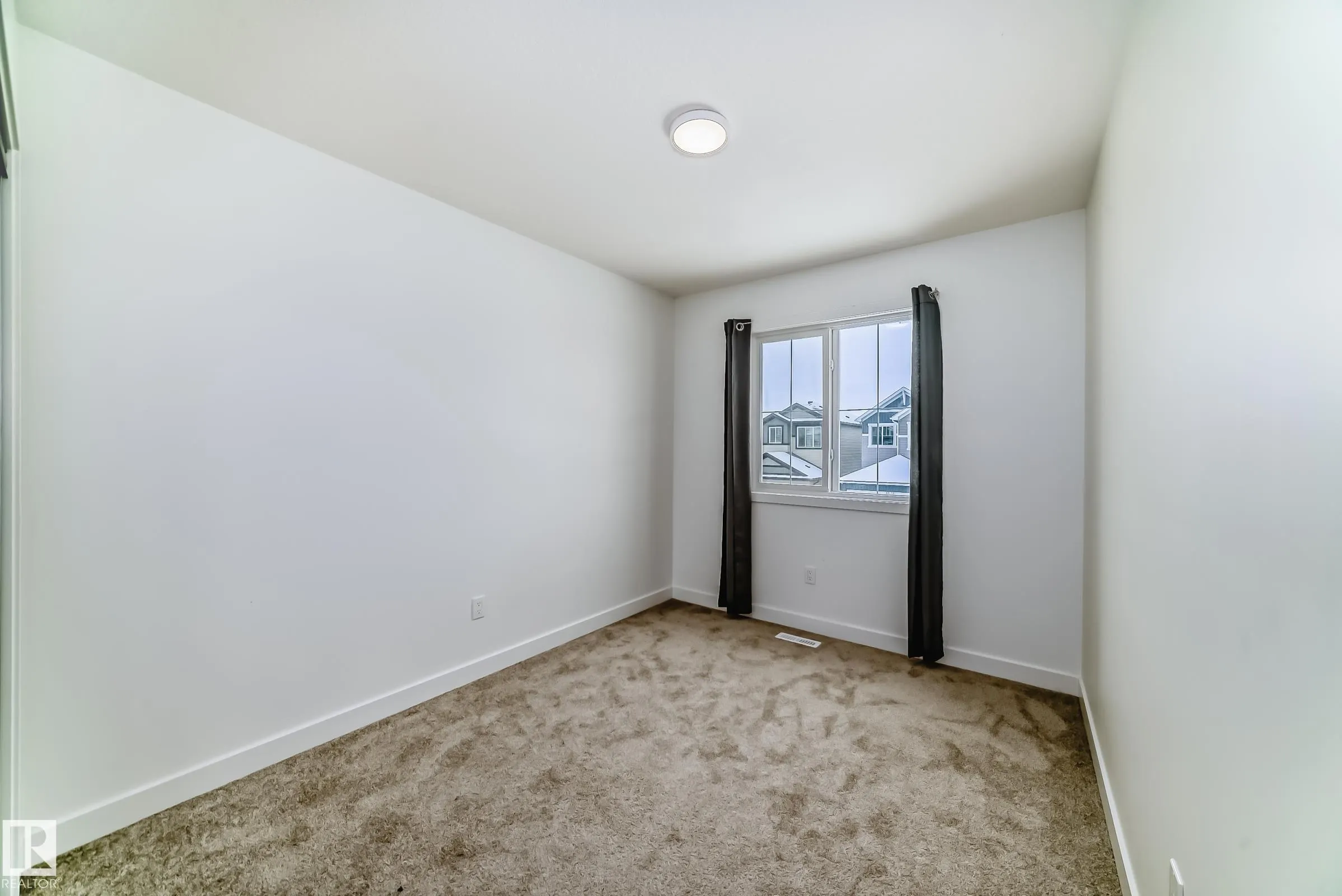 4611 177ave