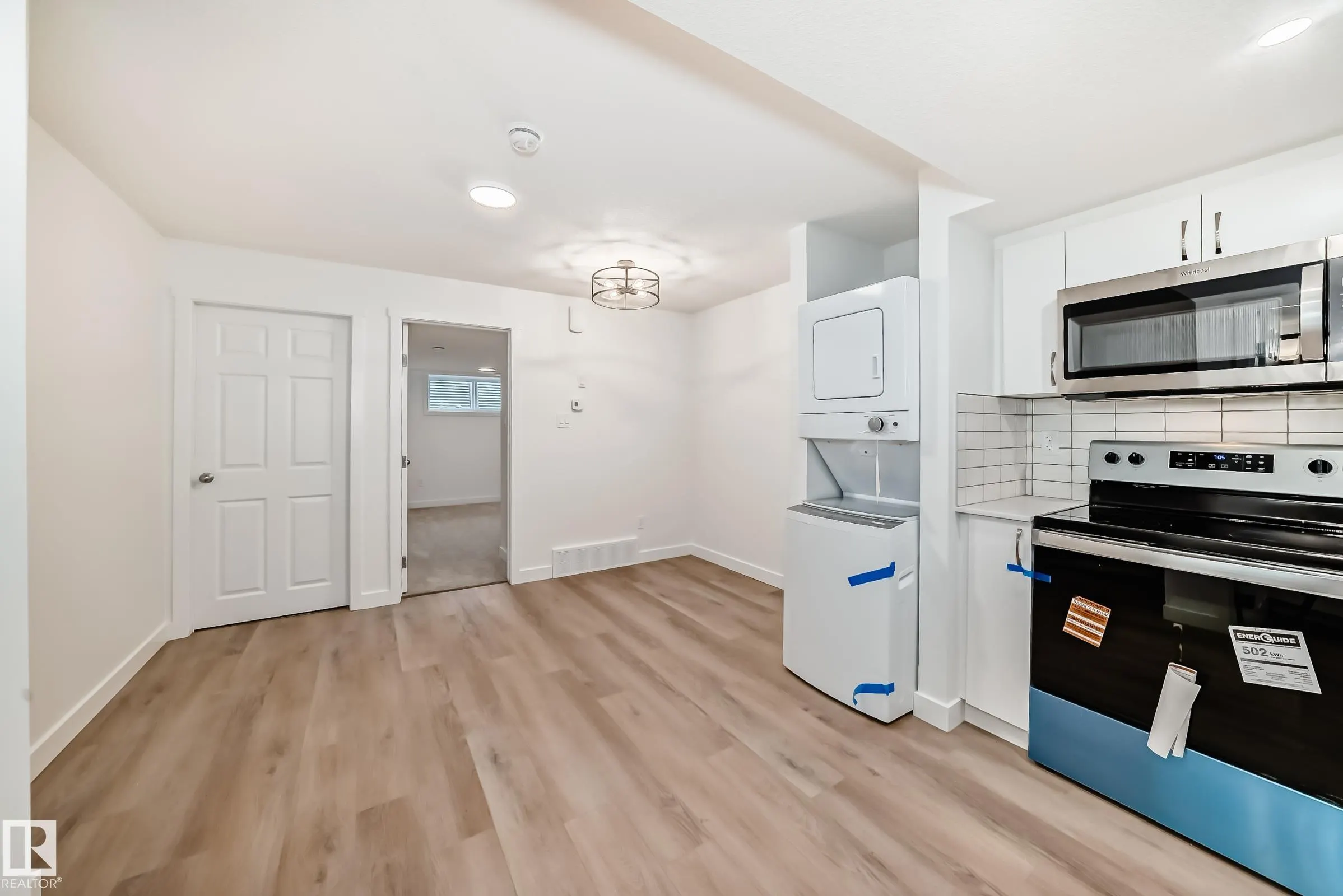 4611 177ave