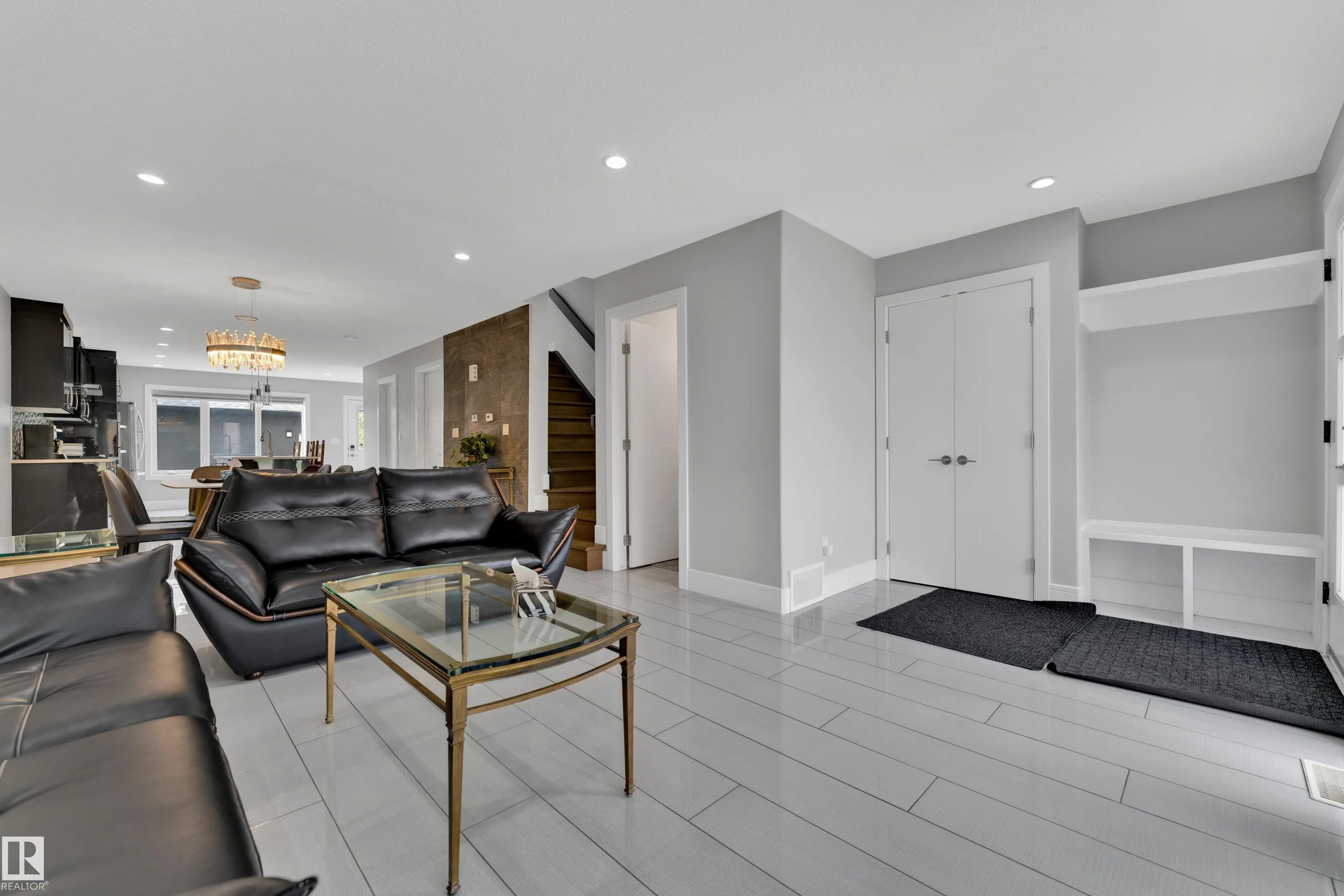 9329 CONNORS Road