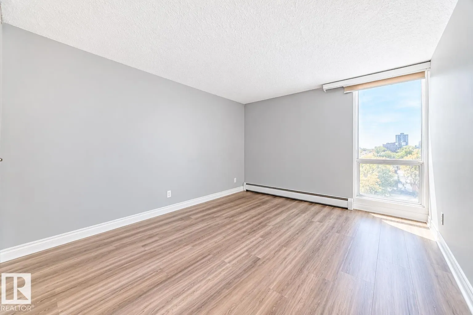 10883 SASKATCHEWAN Drive