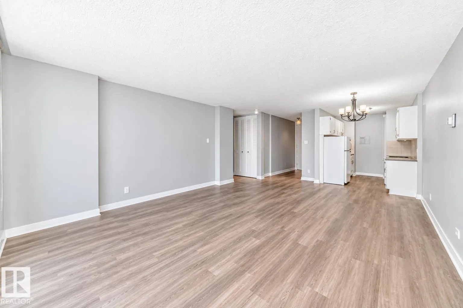 10883 SASKATCHEWAN Drive