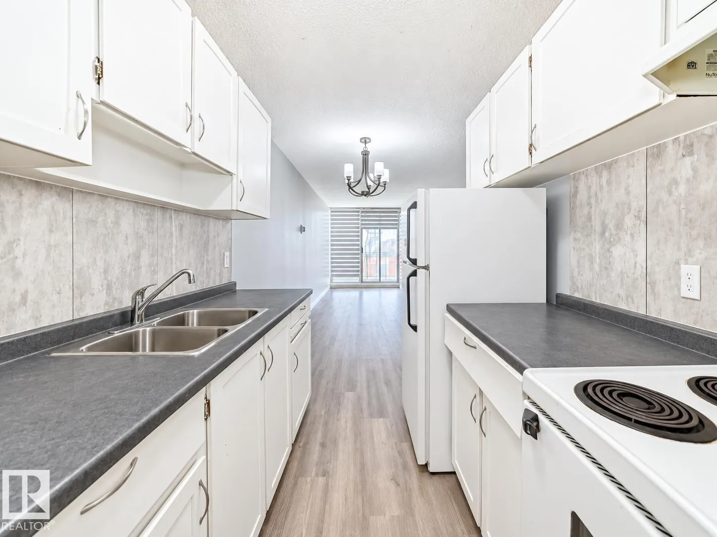 10883 SASKATCHEWAN Drive