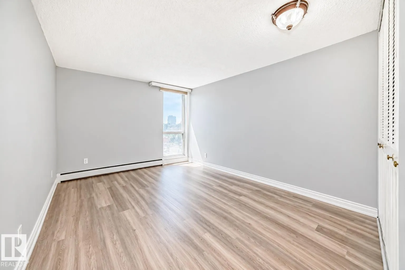 10883 SASKATCHEWAN Drive