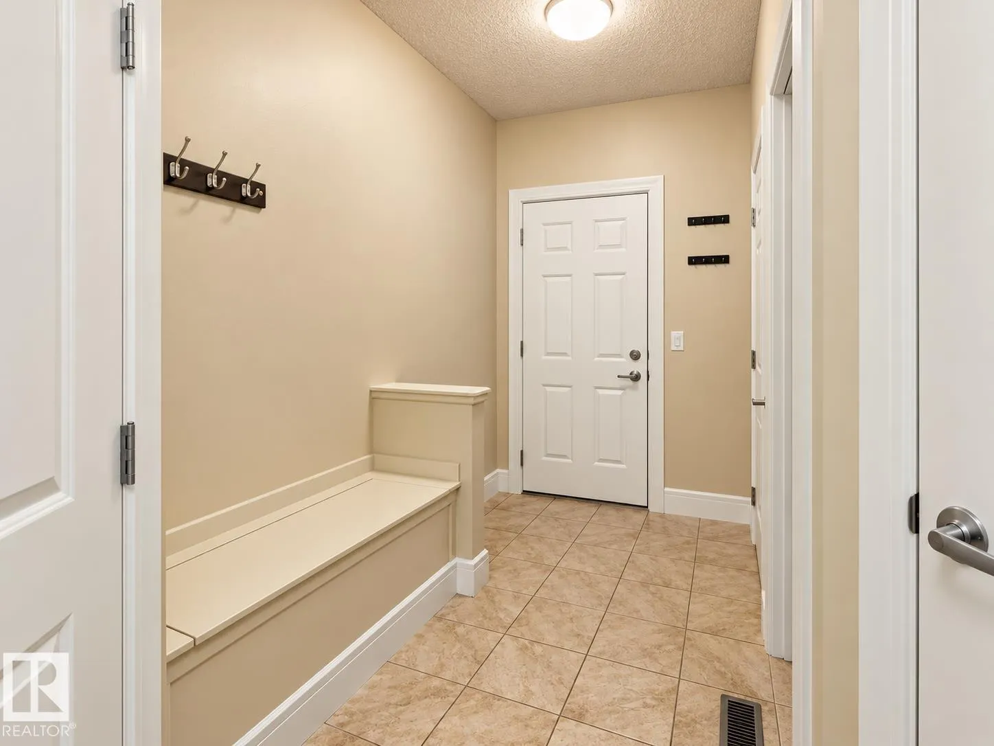 5636 ALLBRIGHT Bay