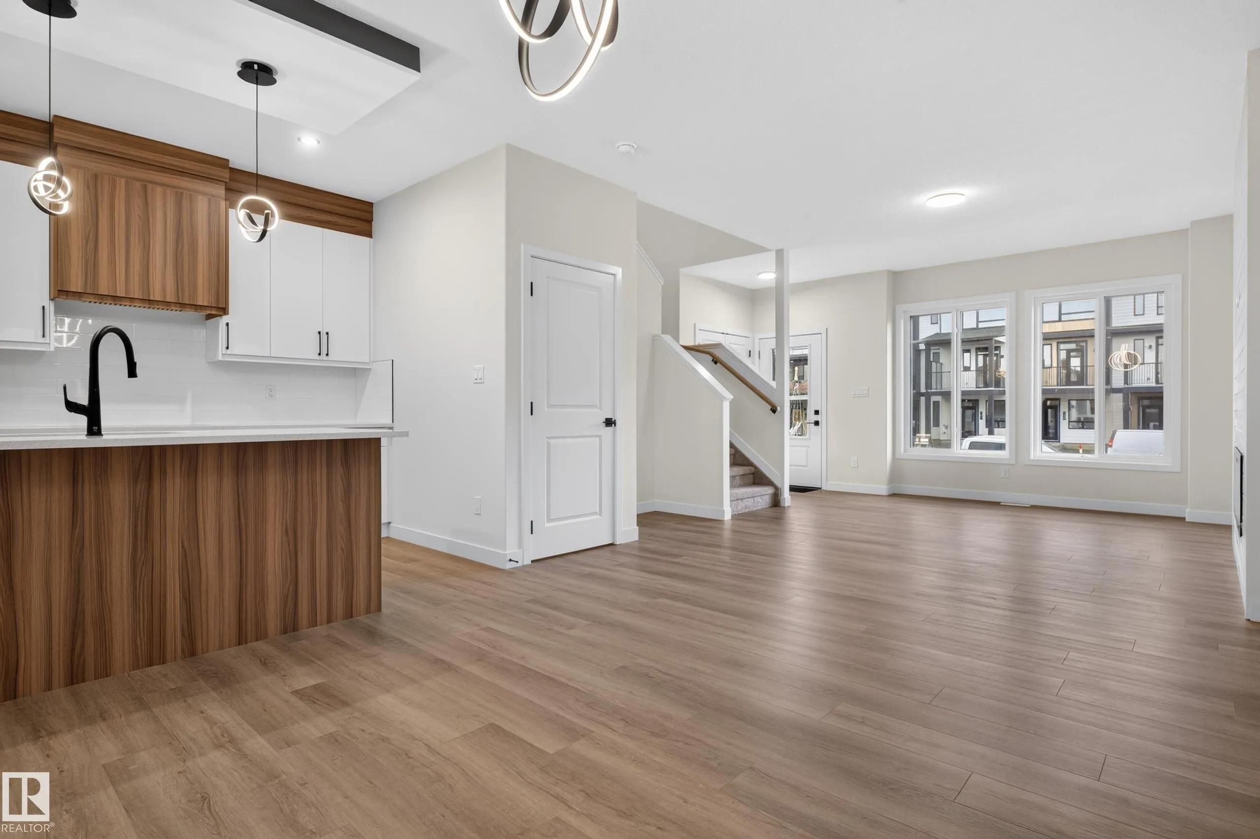 99 Westwind Drive