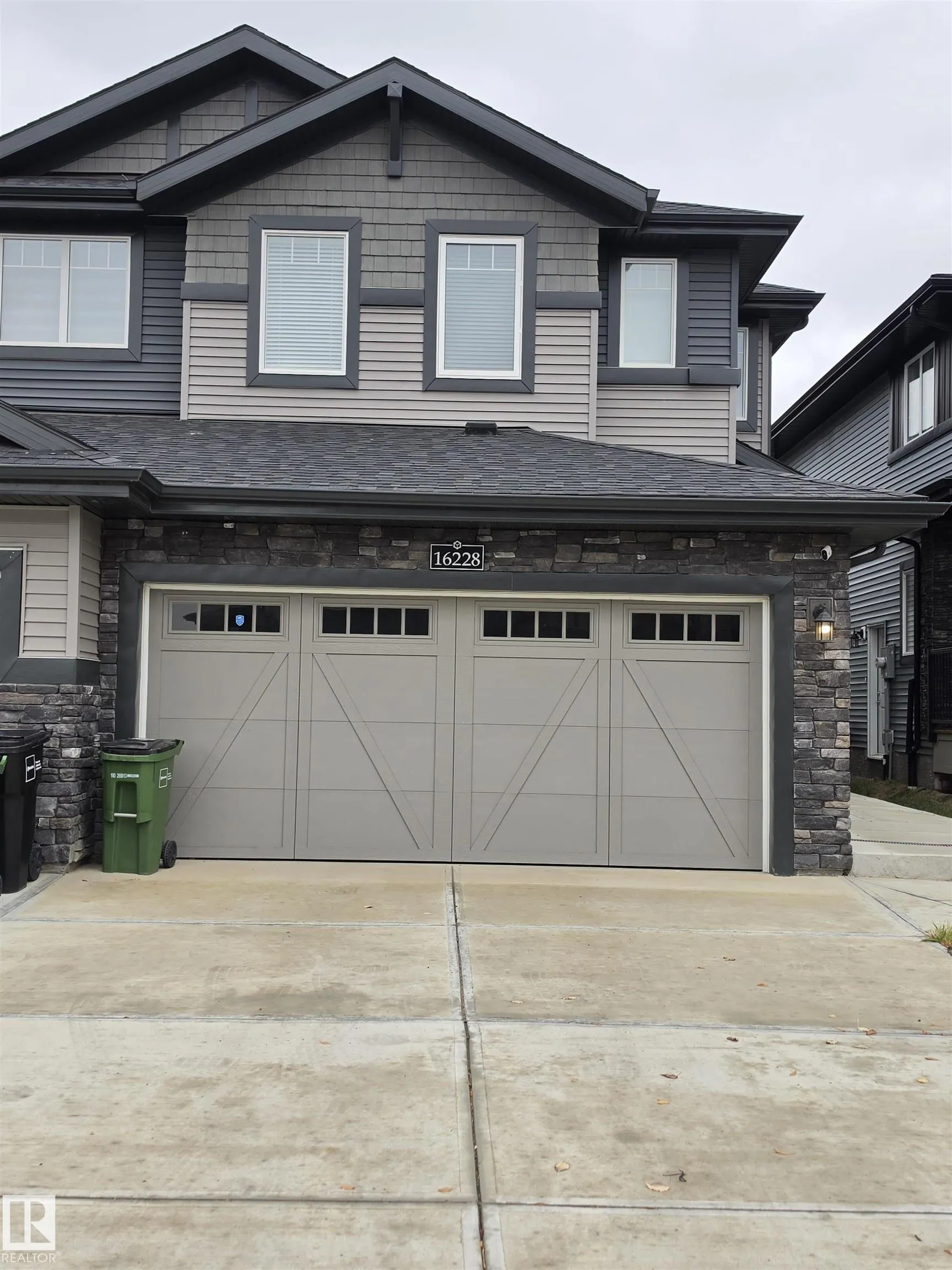 16228 19 Ave