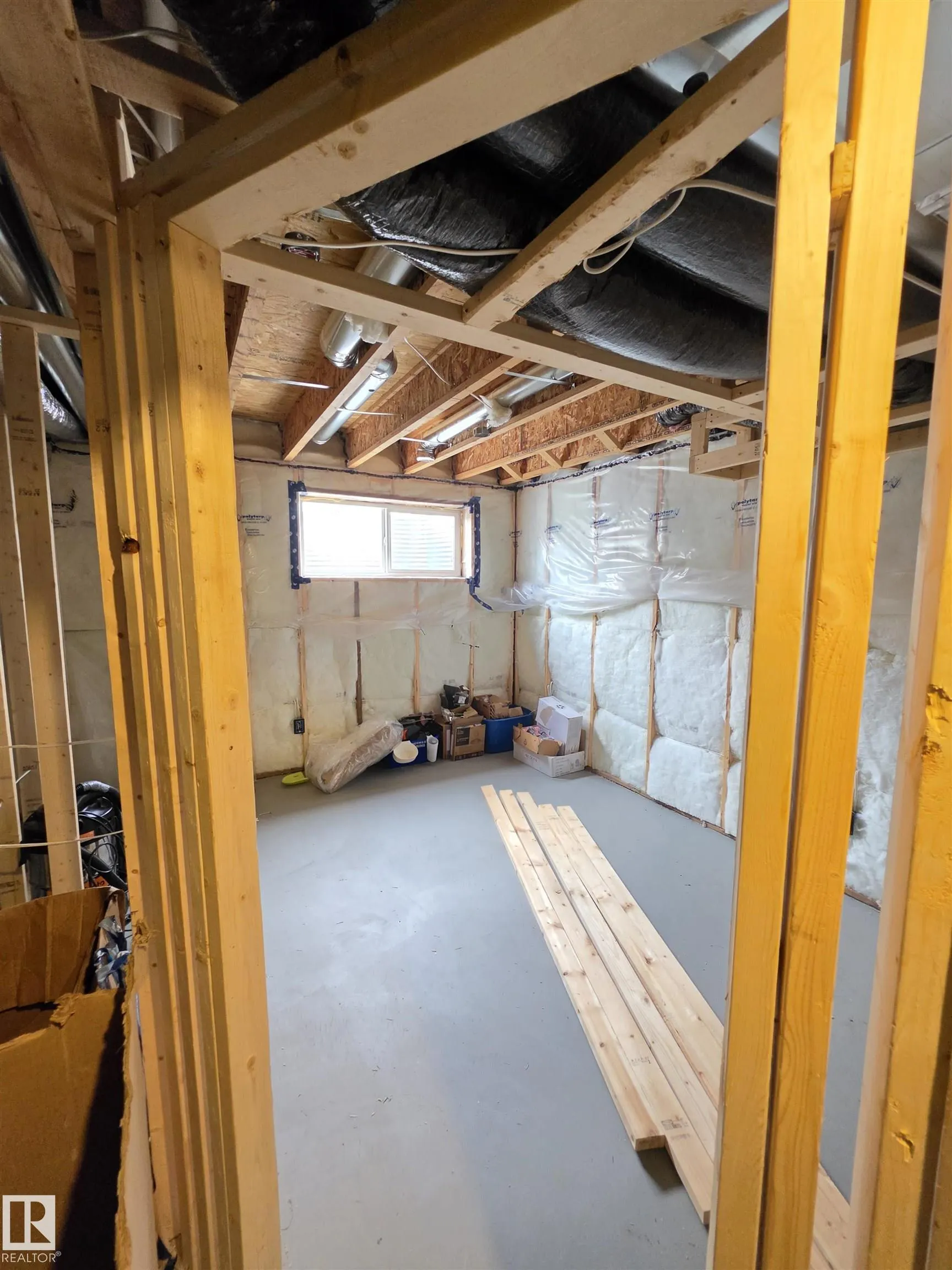 16228 19 Ave