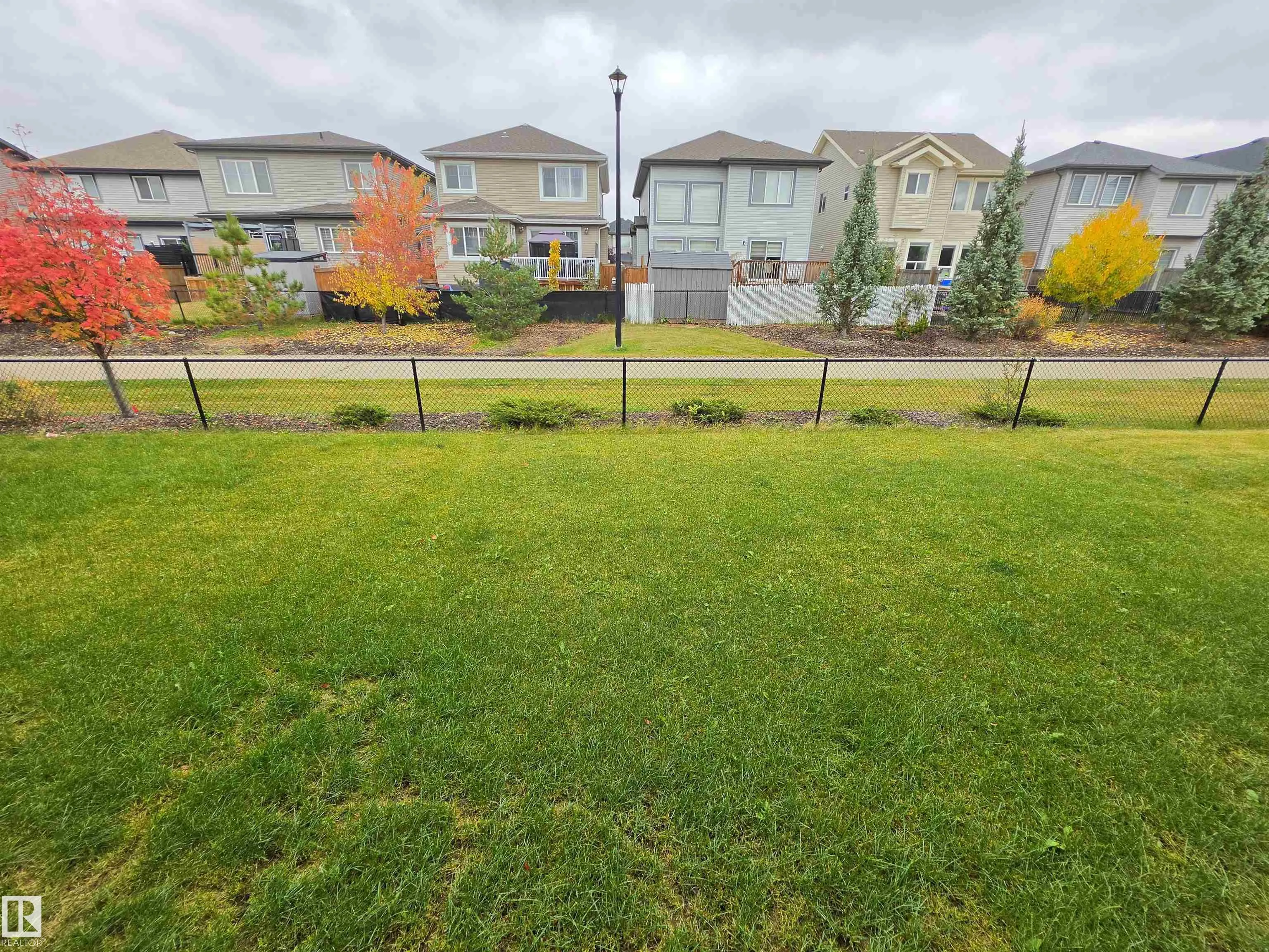 16228 19 Ave