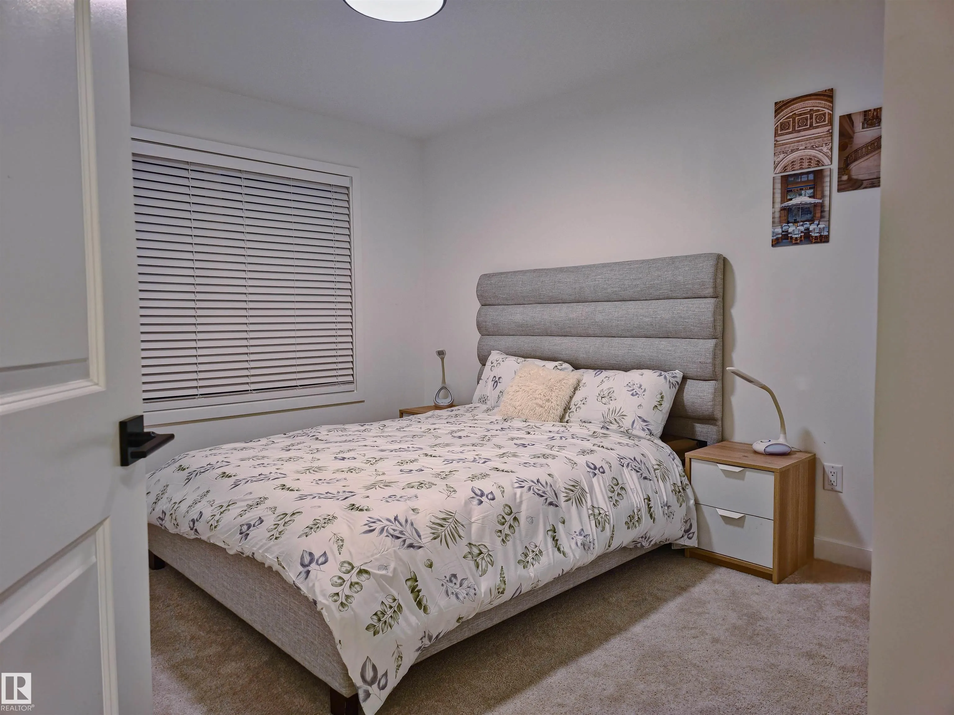 16228 19 Ave