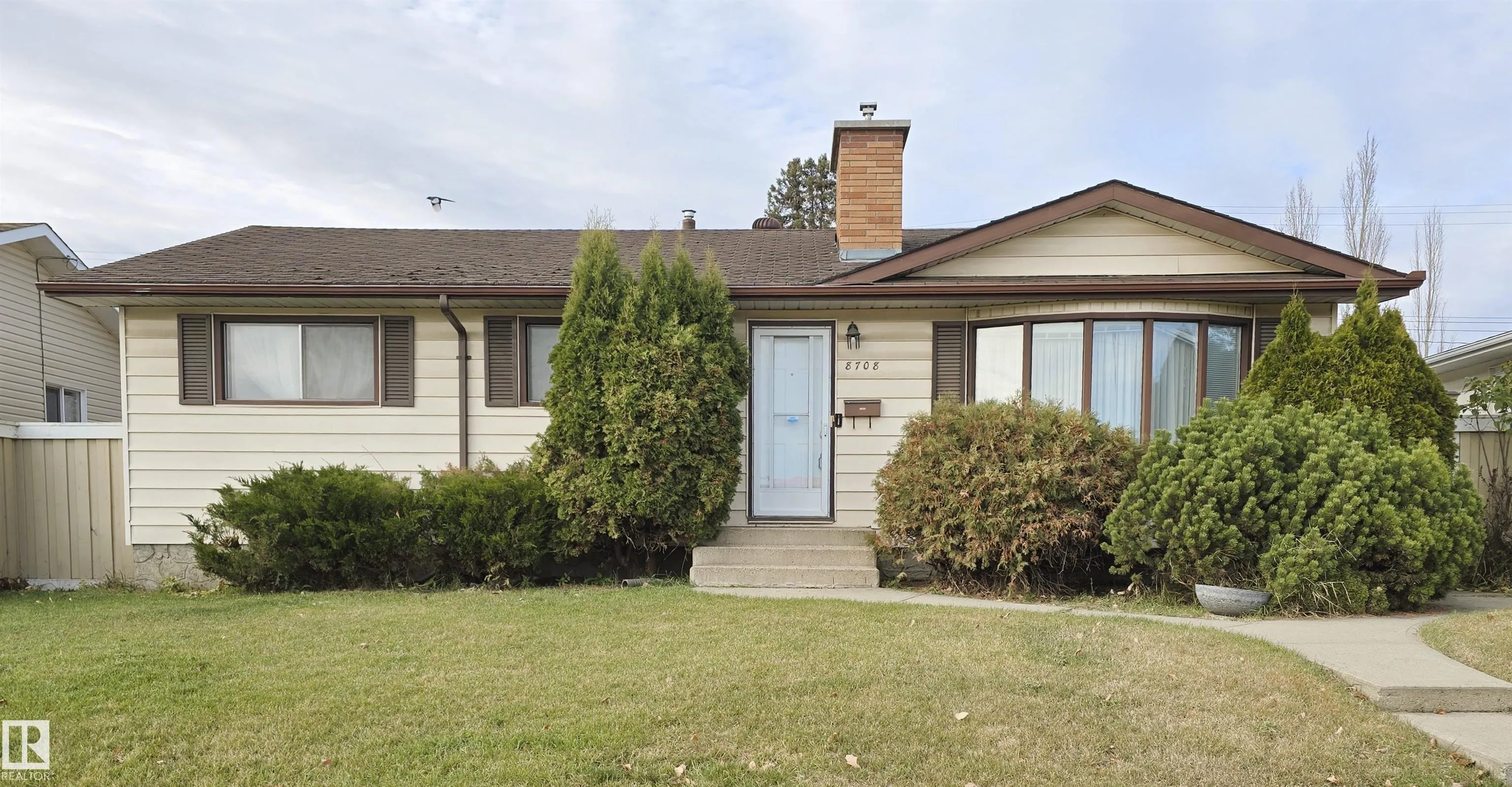 8708 MEADOWLARK Road