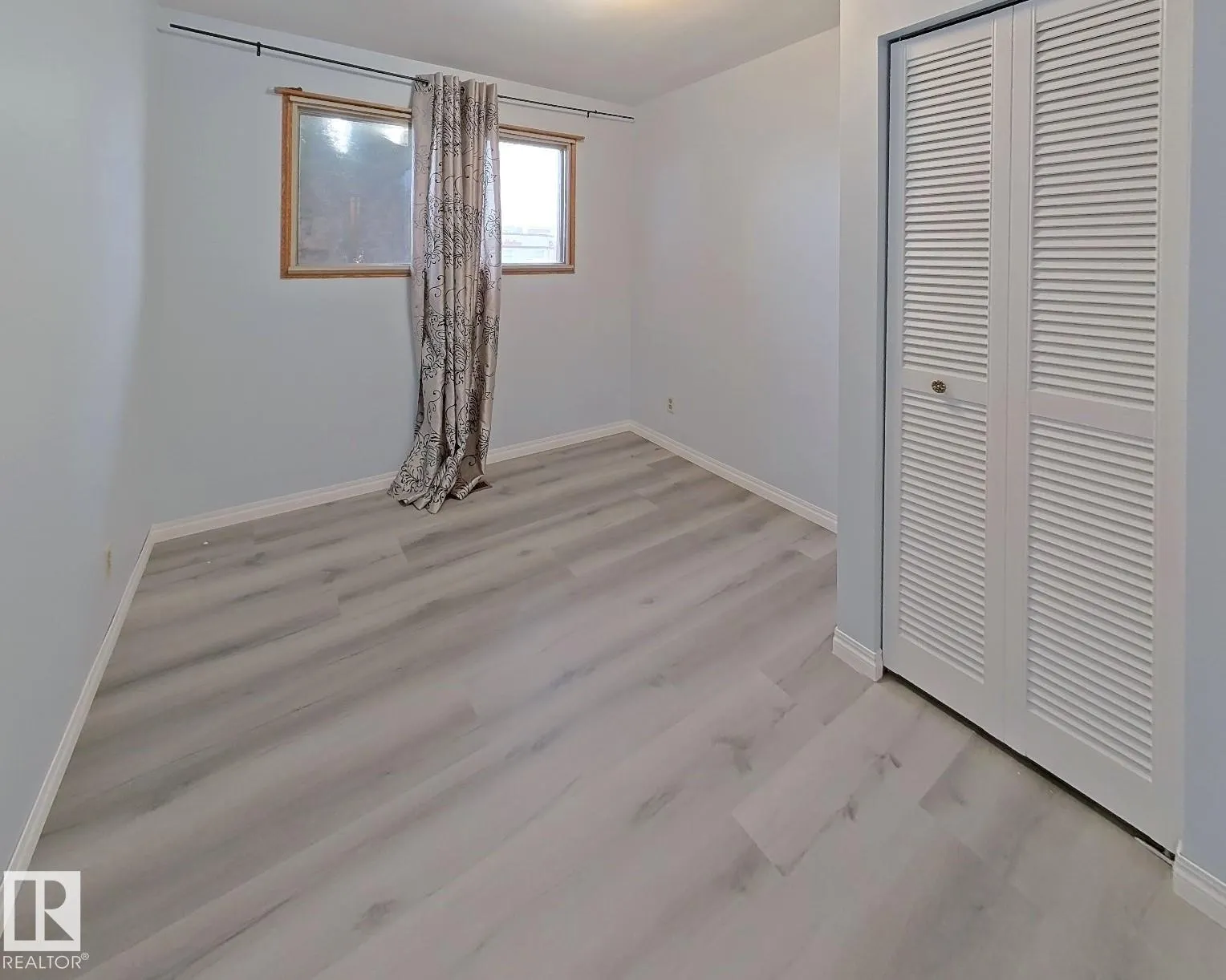 8708 MEADOWLARK Road