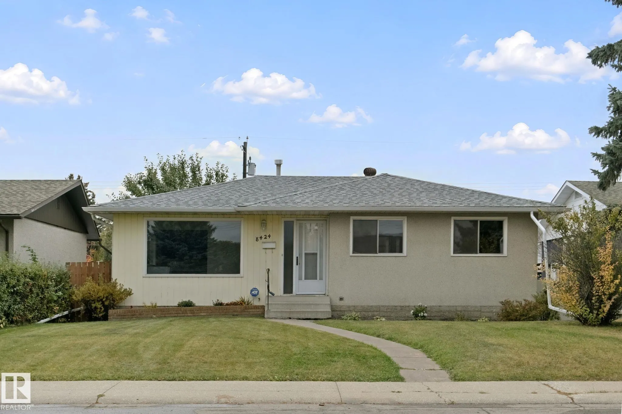 8424 70 Street