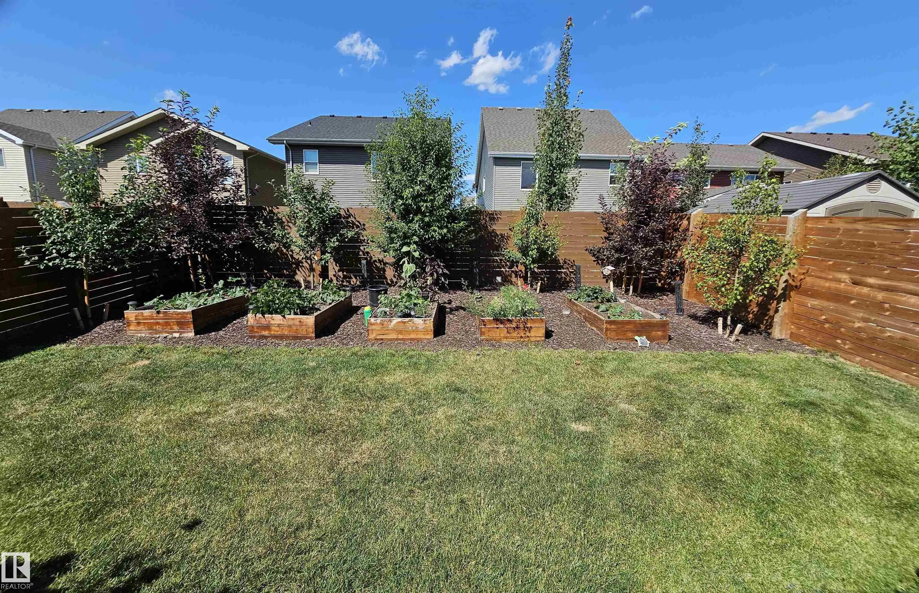 40 JAMISON Crescent