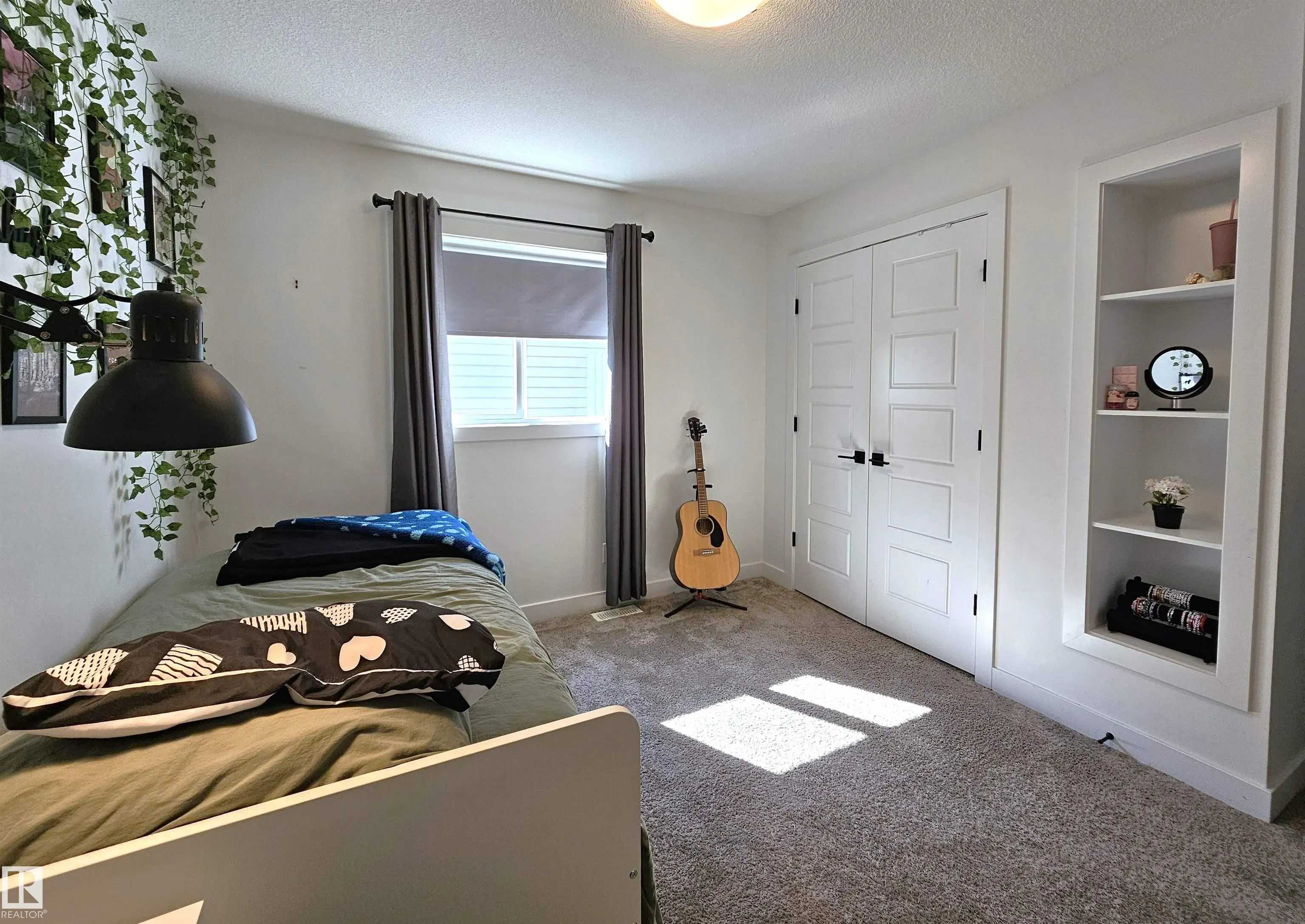 40 JAMISON Crescent