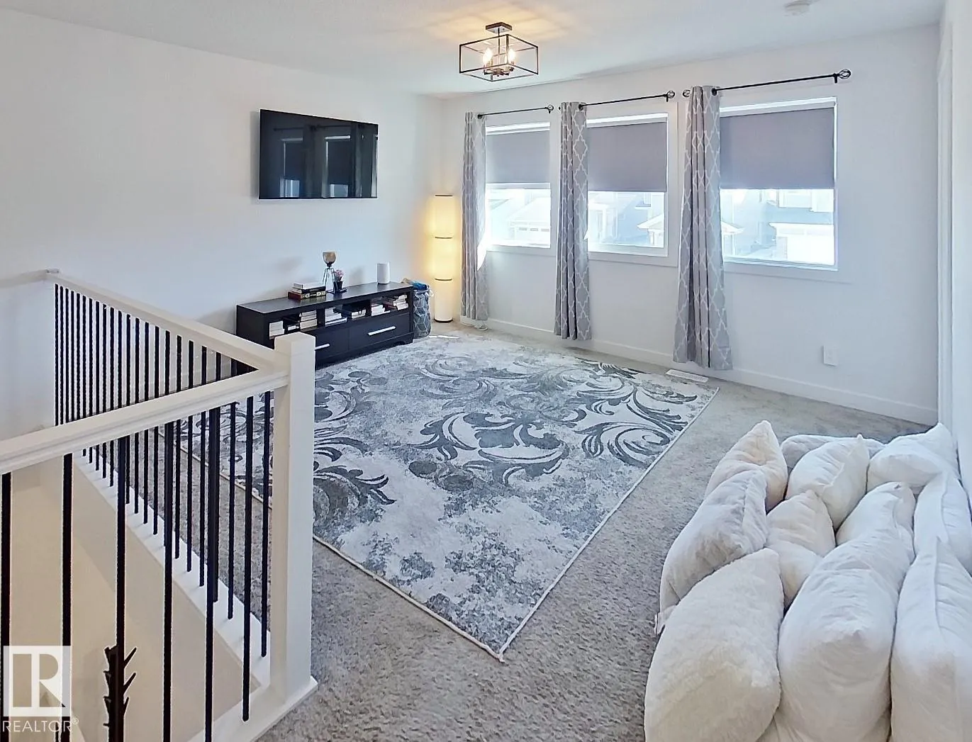 40 JAMISON Crescent