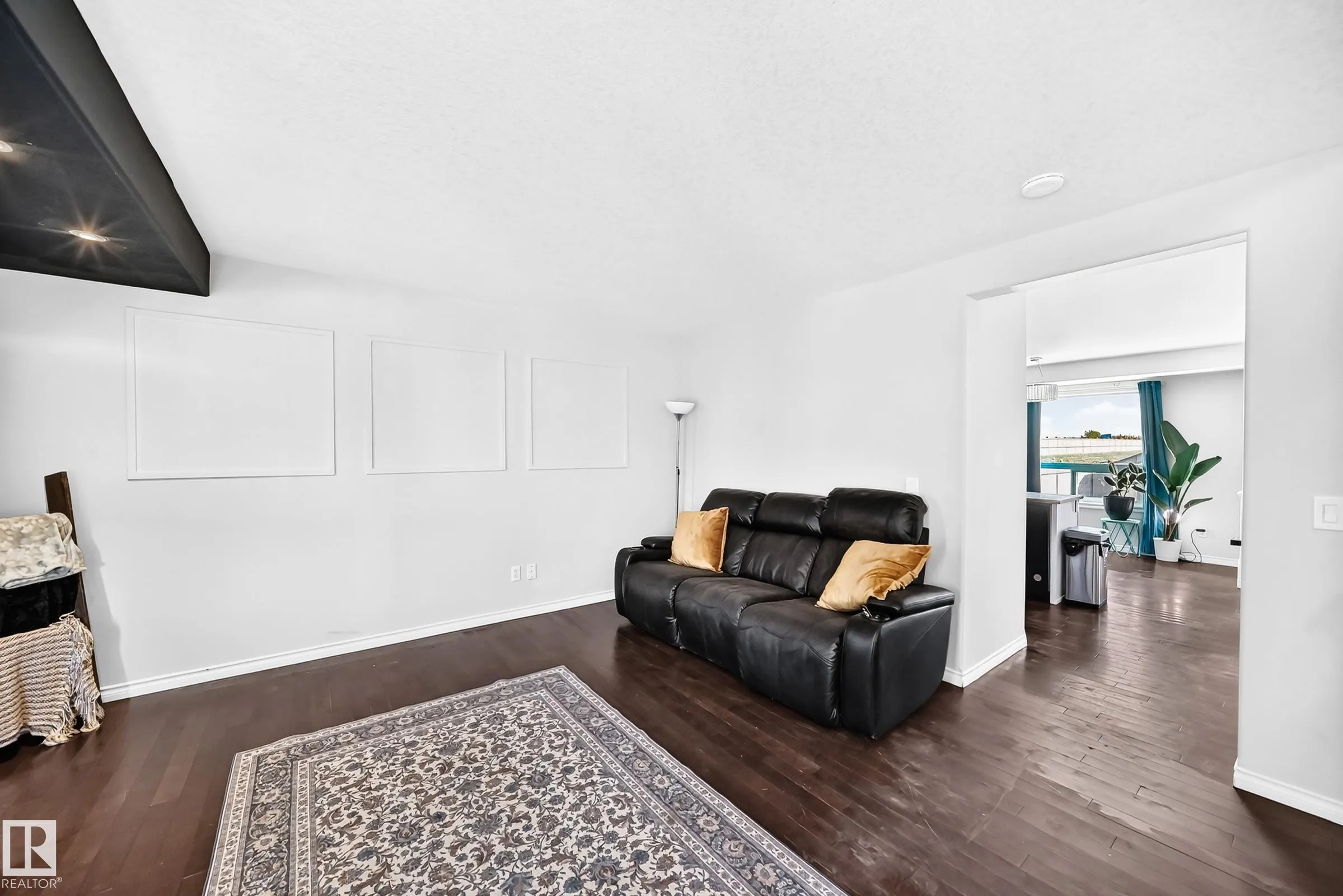 447 SONGHURST Place