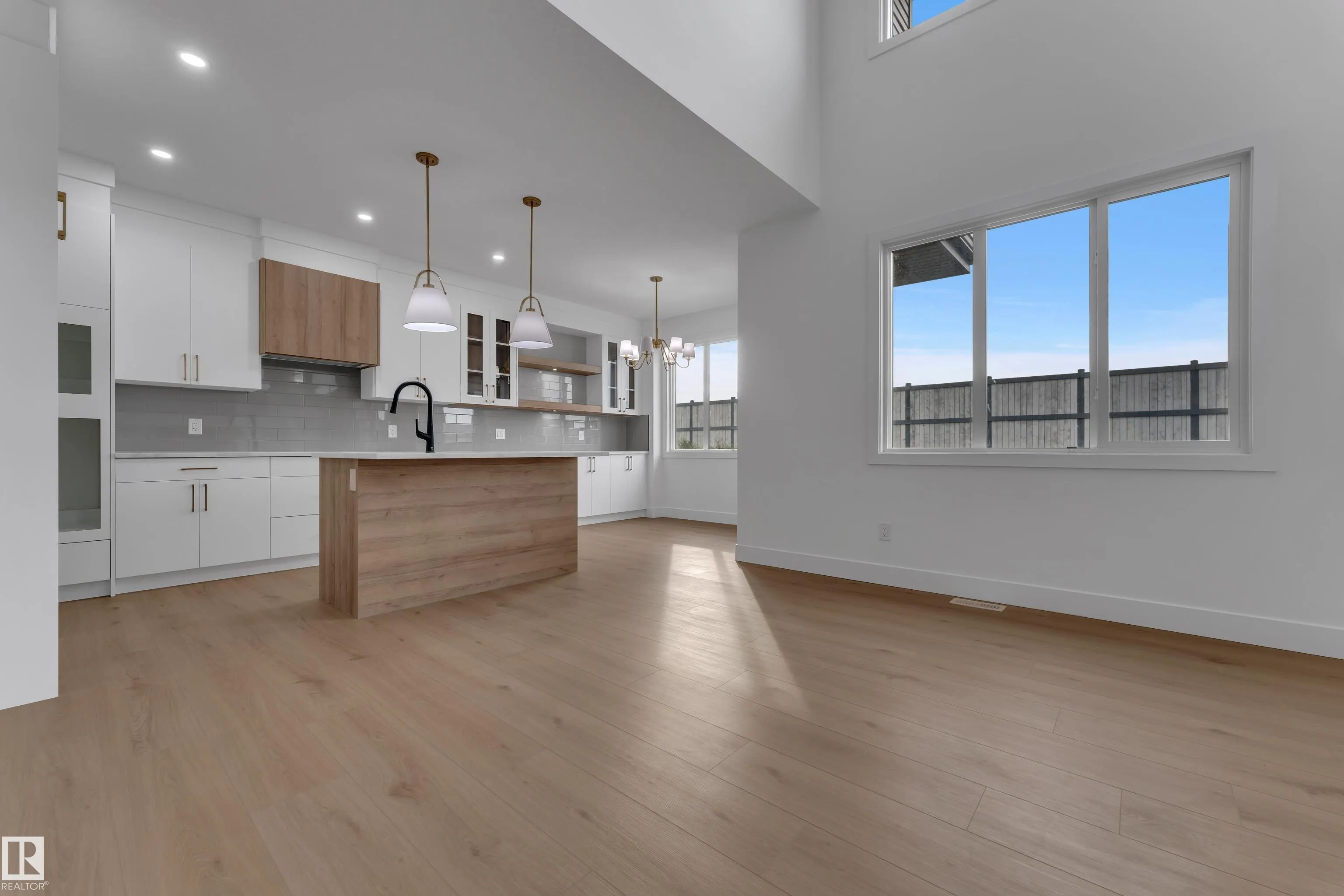 178 Munn Way