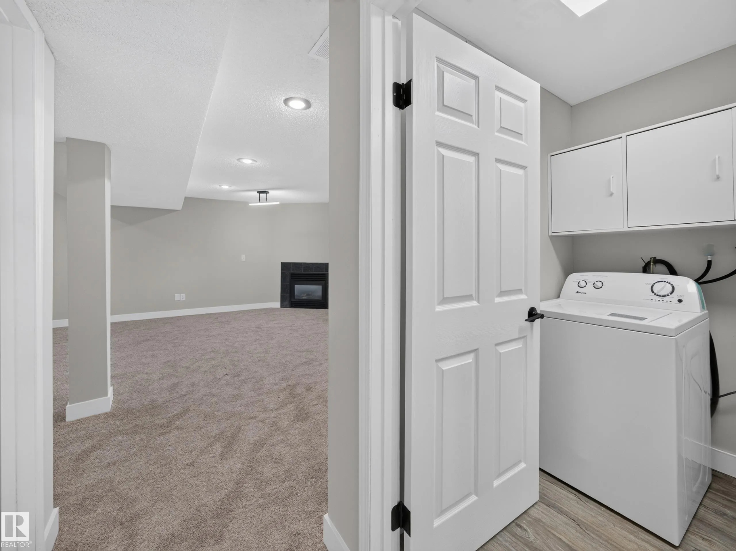 310 REGENCY Drive