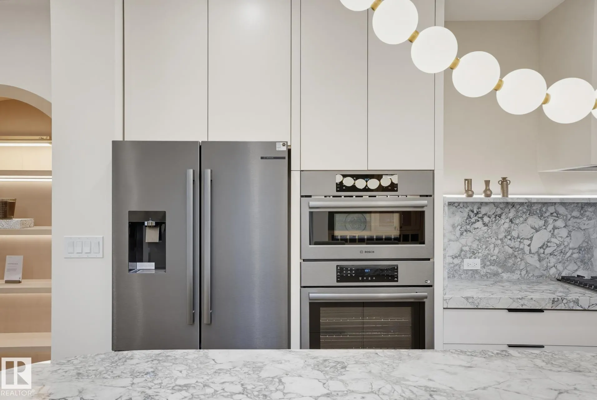 7305A 155 ST