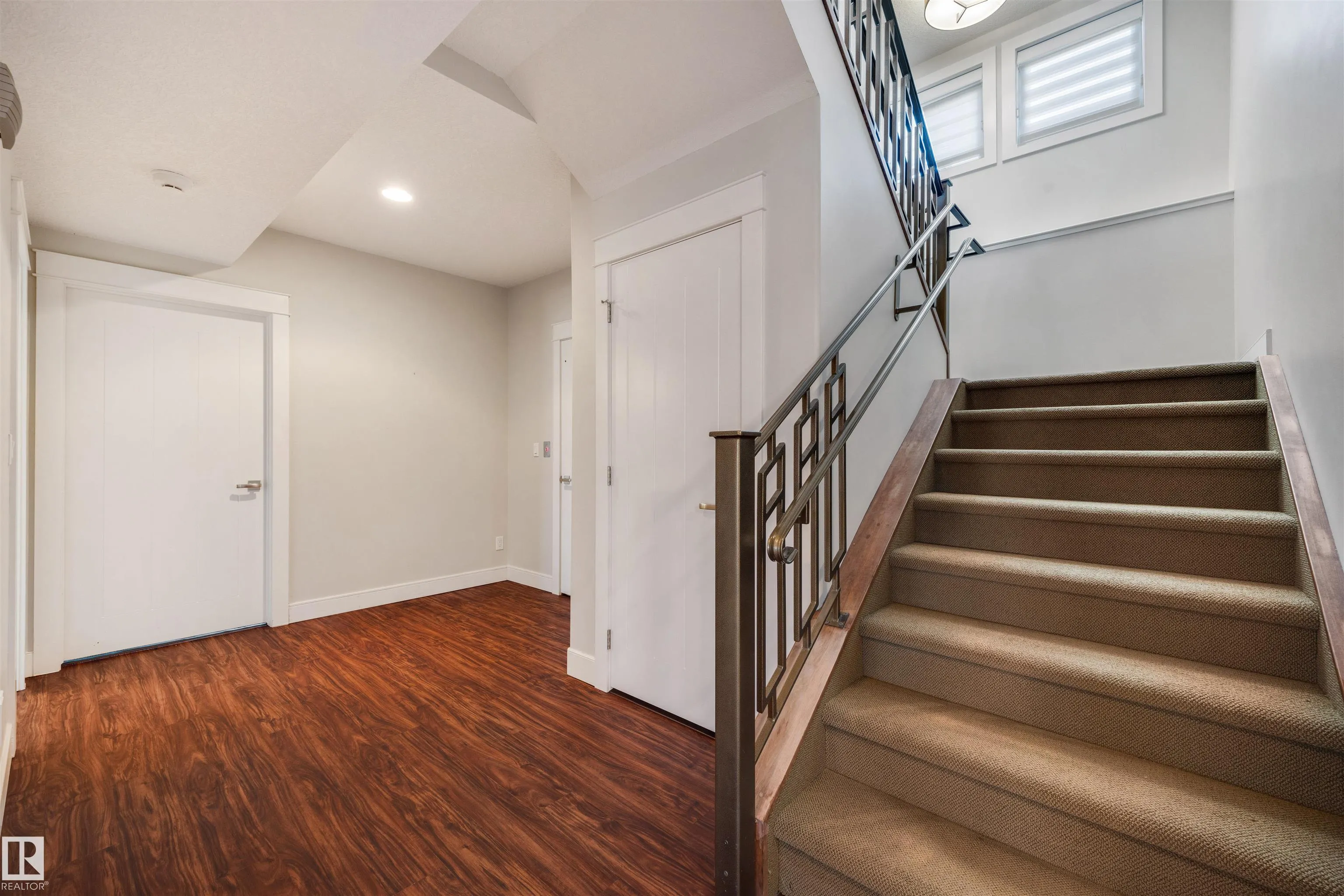 2464 CAMERON RAVINE Drive