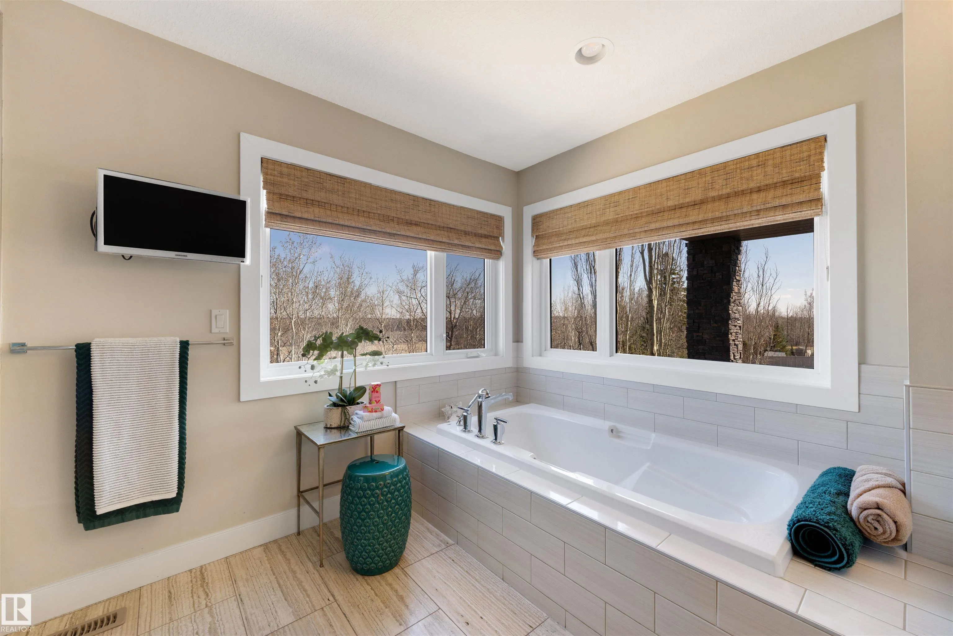 2464 CAMERON RAVINE Drive