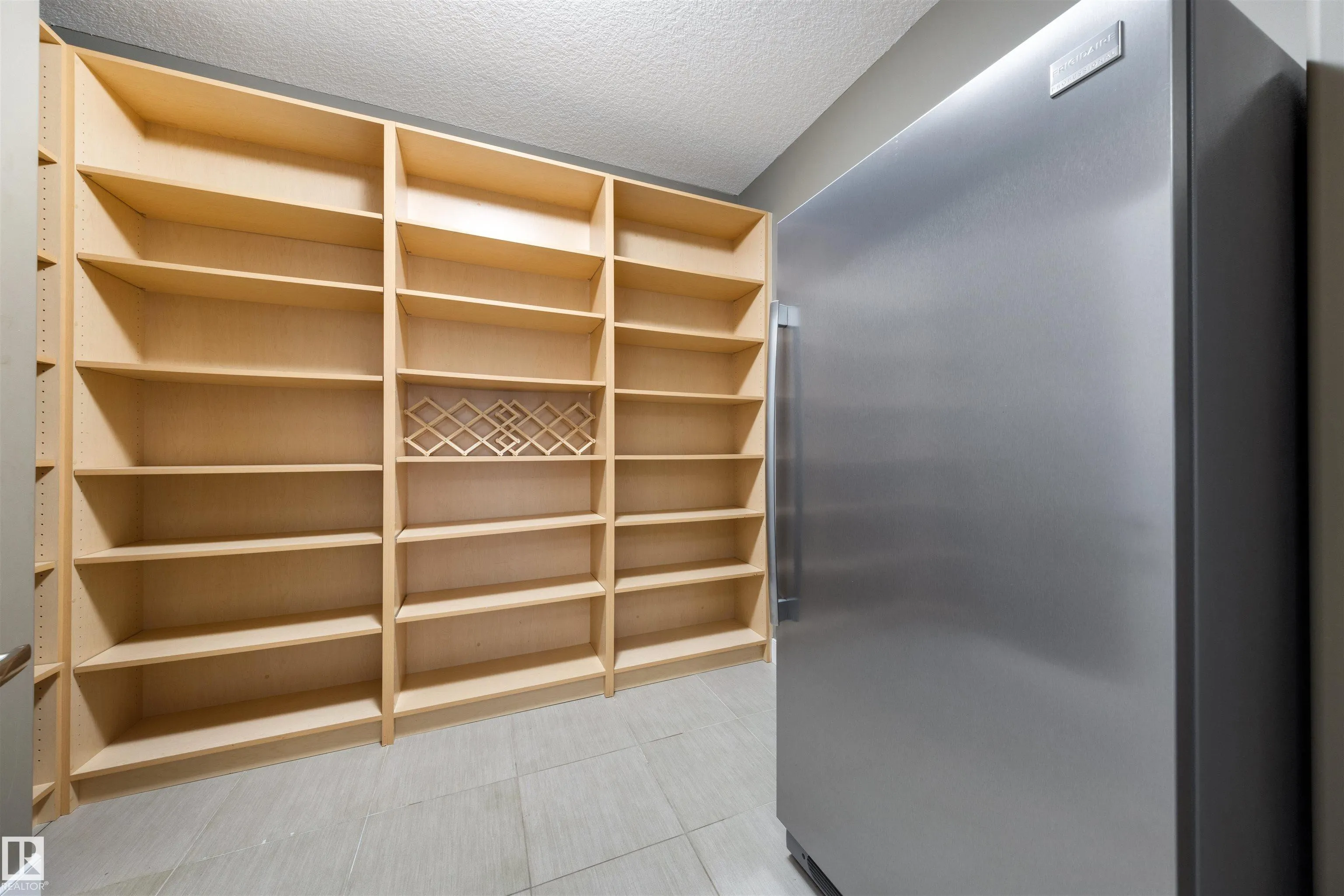 2464 CAMERON RAVINE Drive