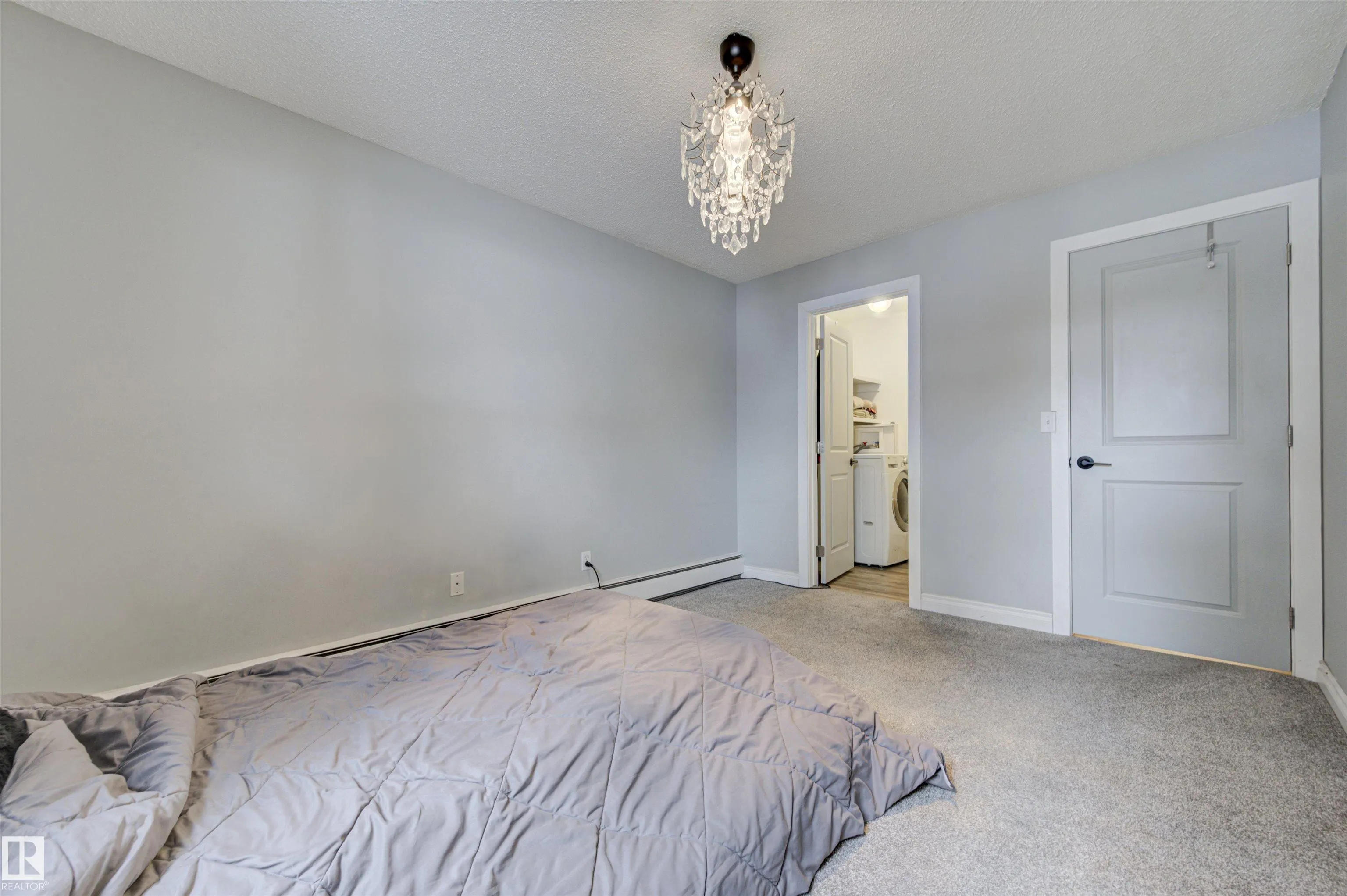 316 Woodbridge Way