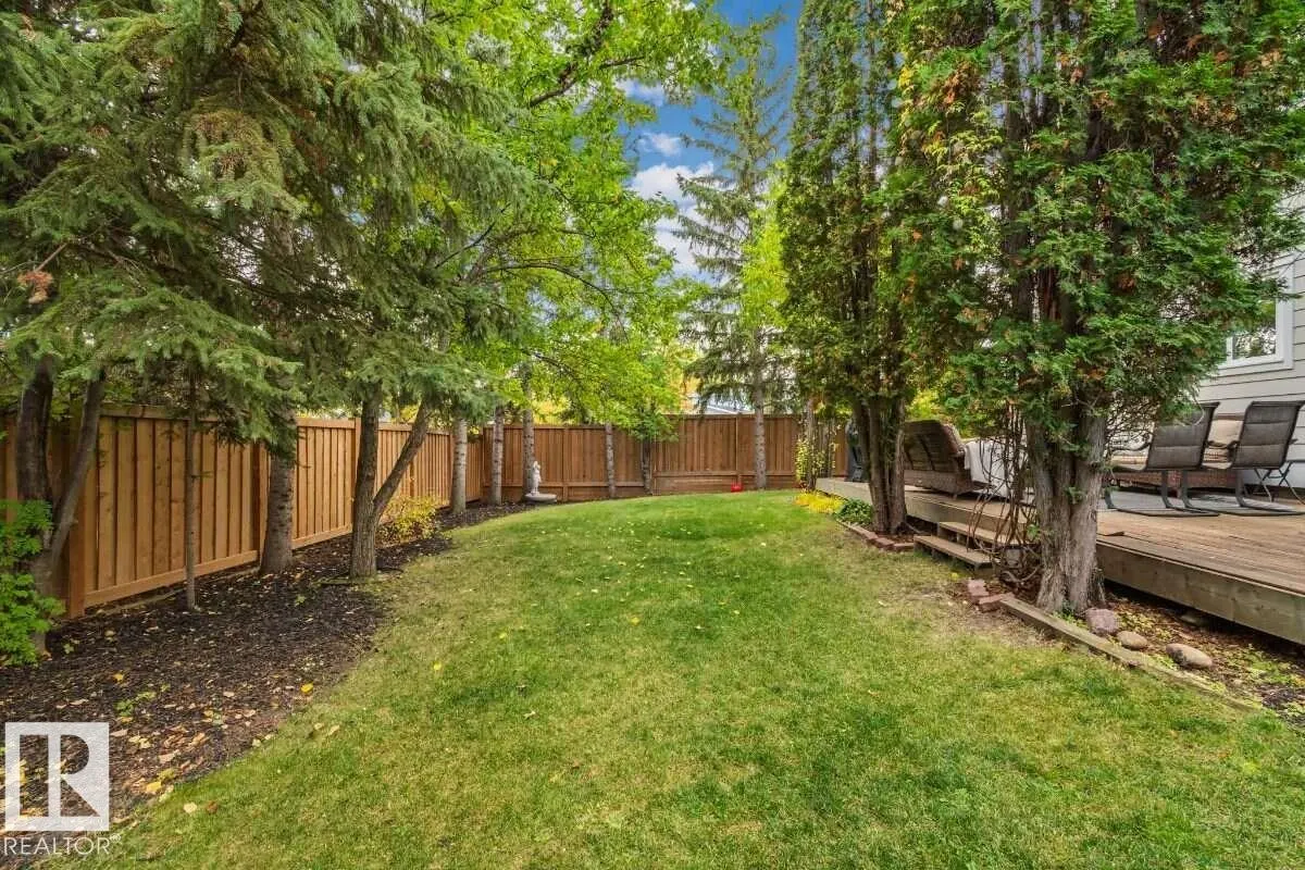 98 WOLF Crescent