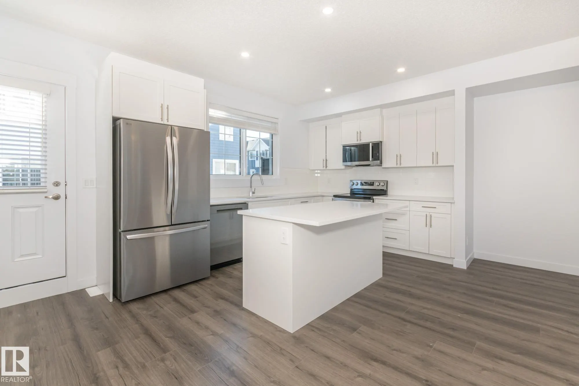 3607 James Mowatt Trail