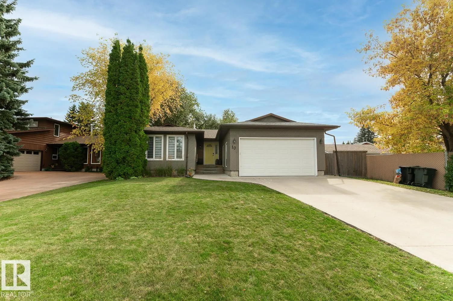 10 MARLBORO Place