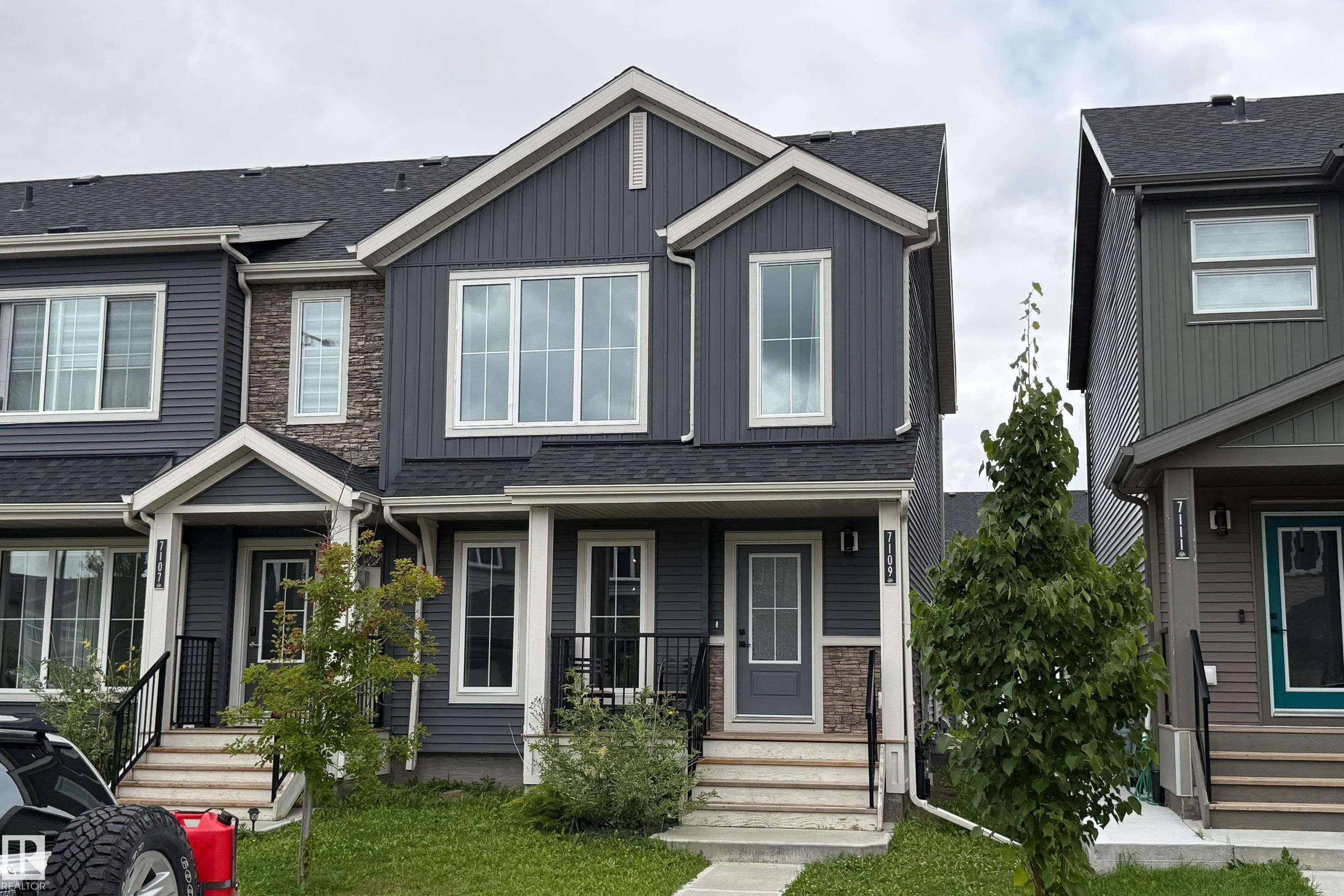 7109 Chivers Close