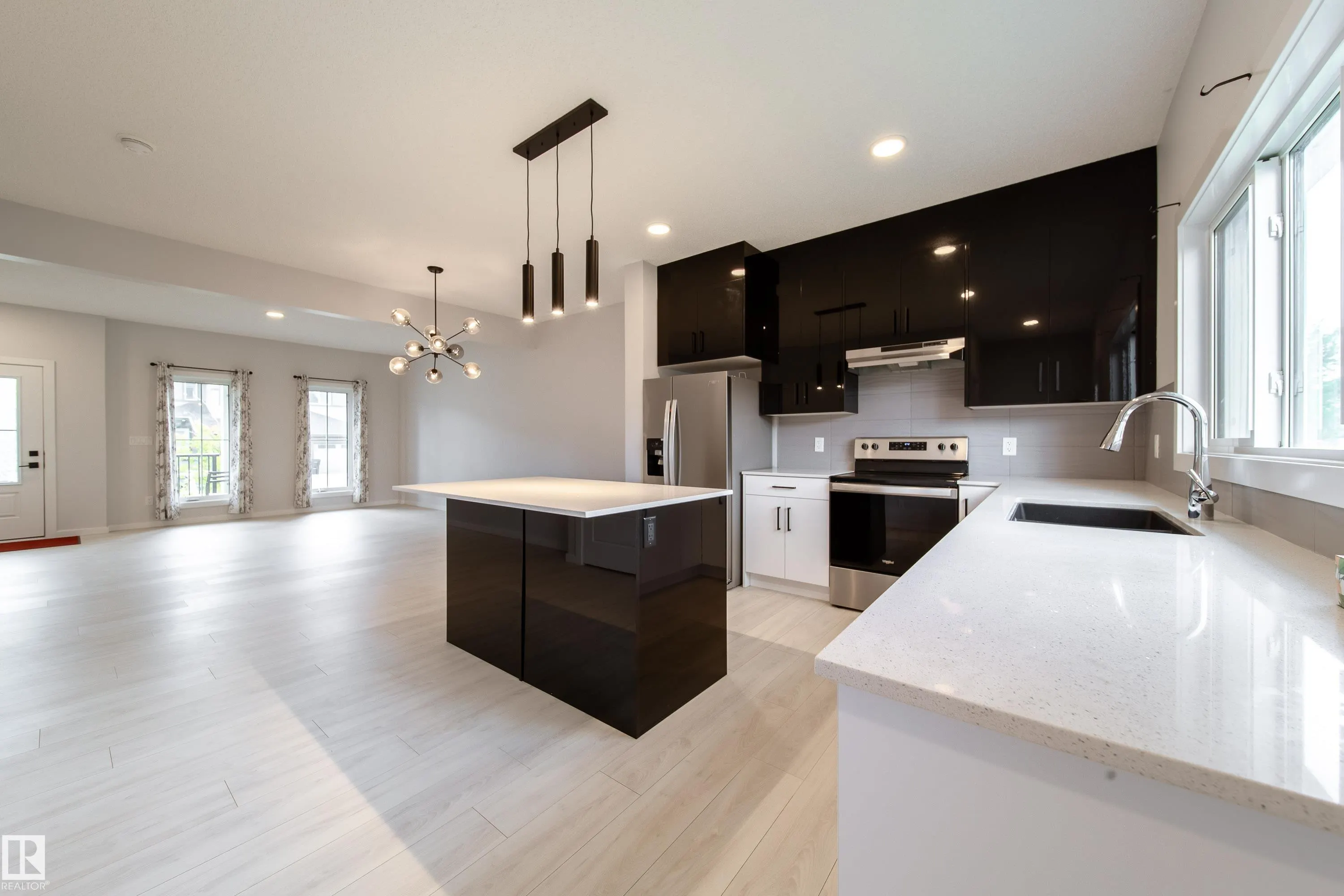 7109 Chivers Close