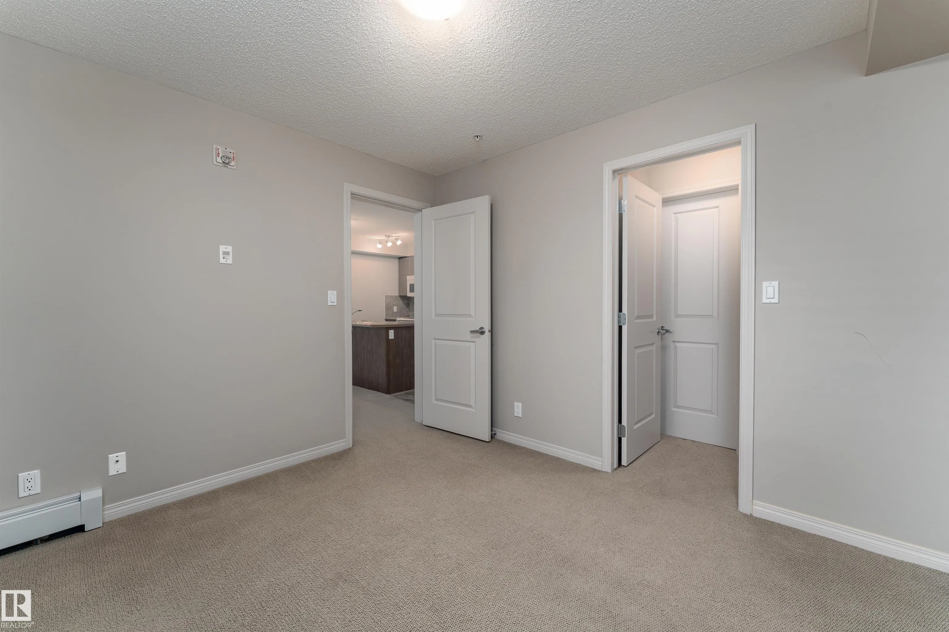 105 AMBLESIDE Drive