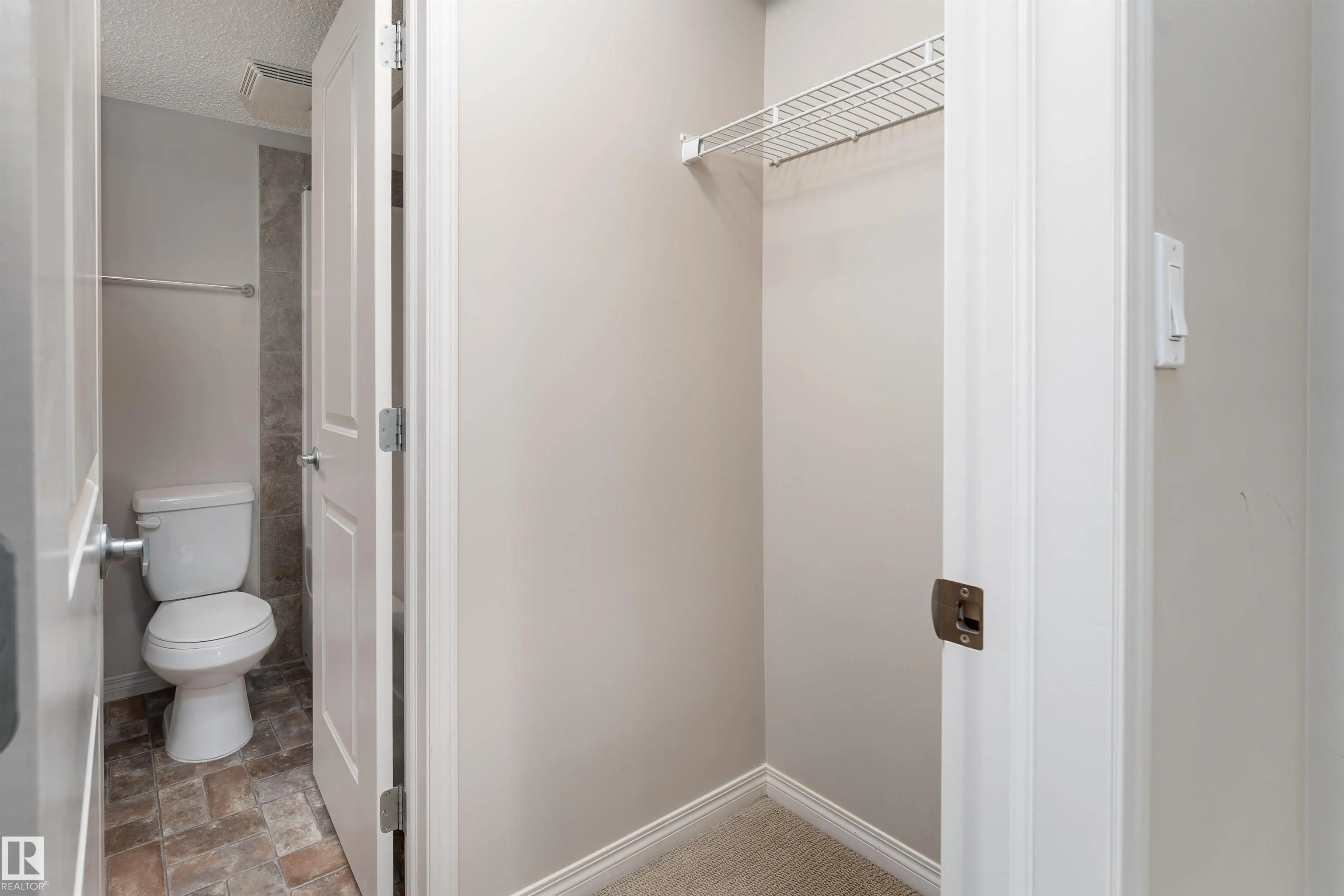 105 AMBLESIDE Drive