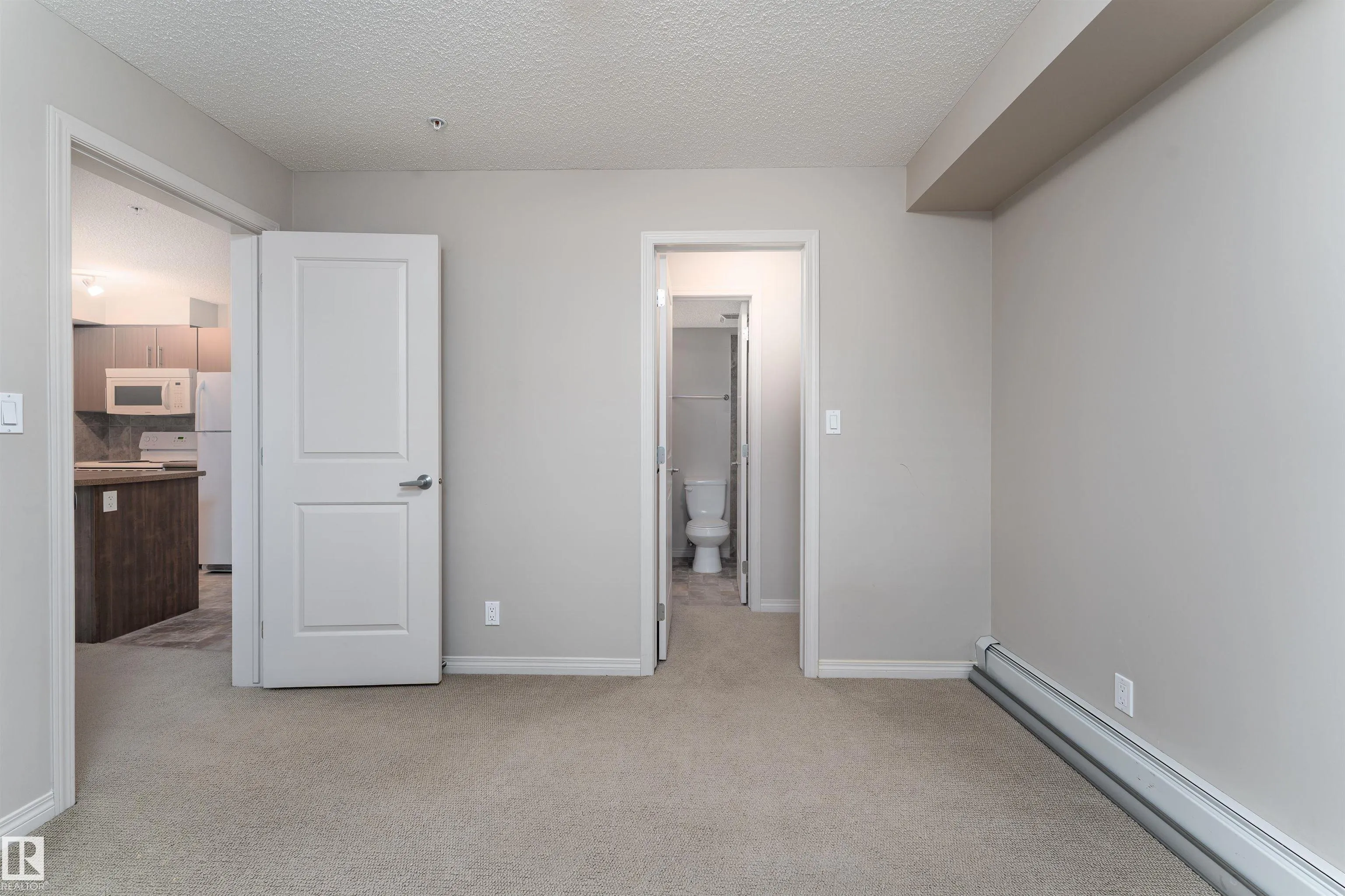 105 AMBLESIDE Drive