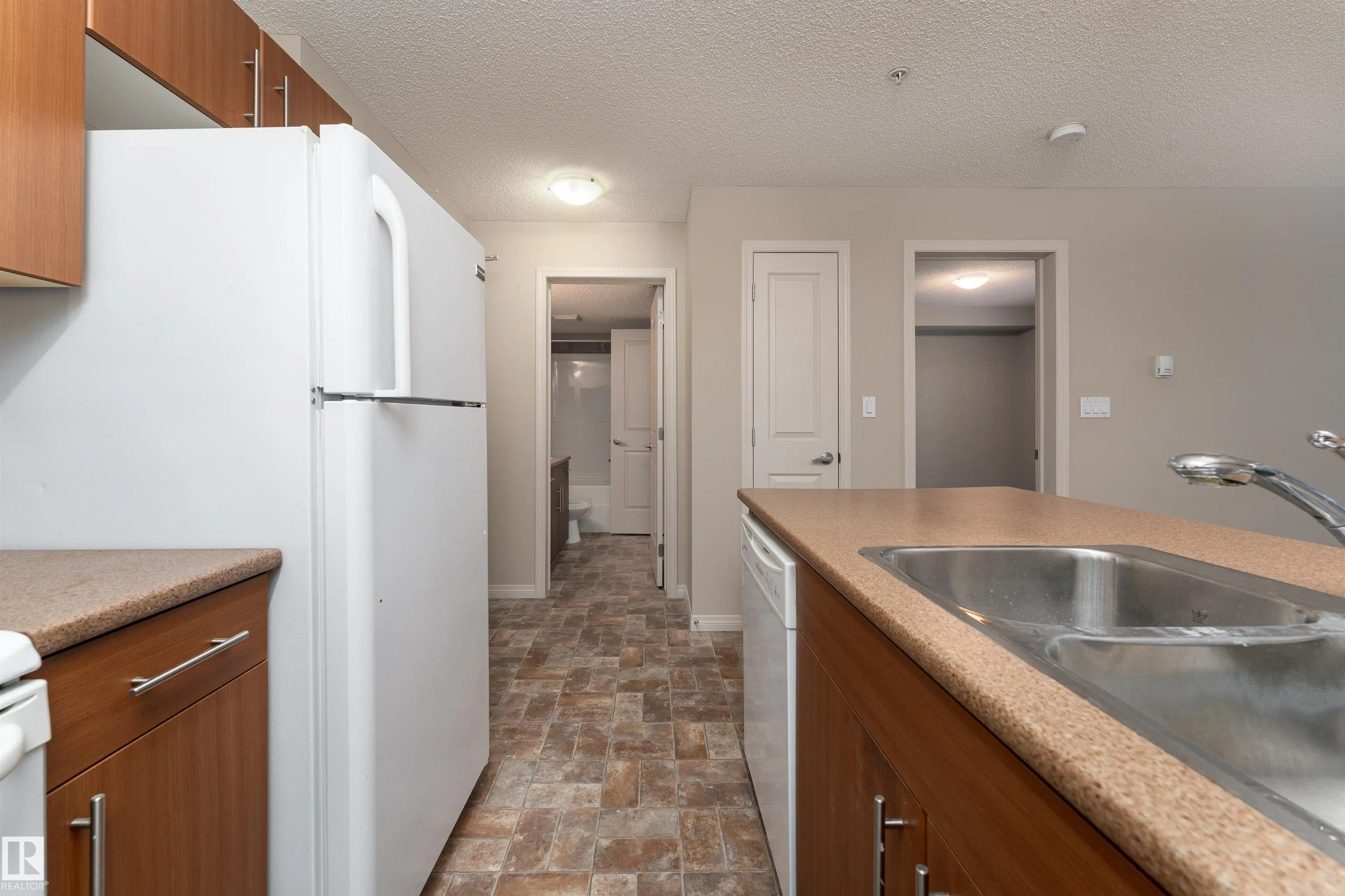 105 AMBLESIDE Drive