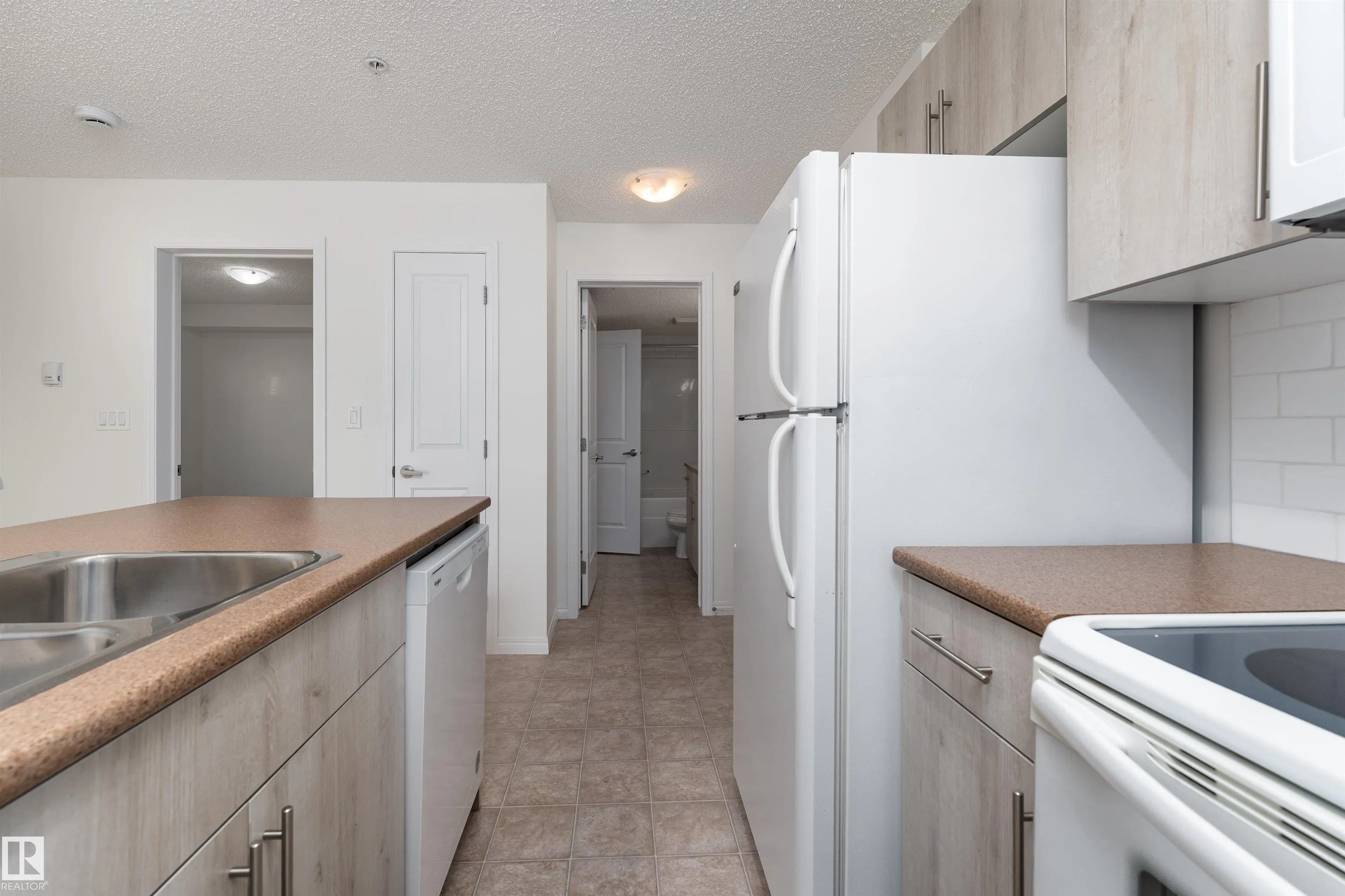 105 AMBLESIDE Drive