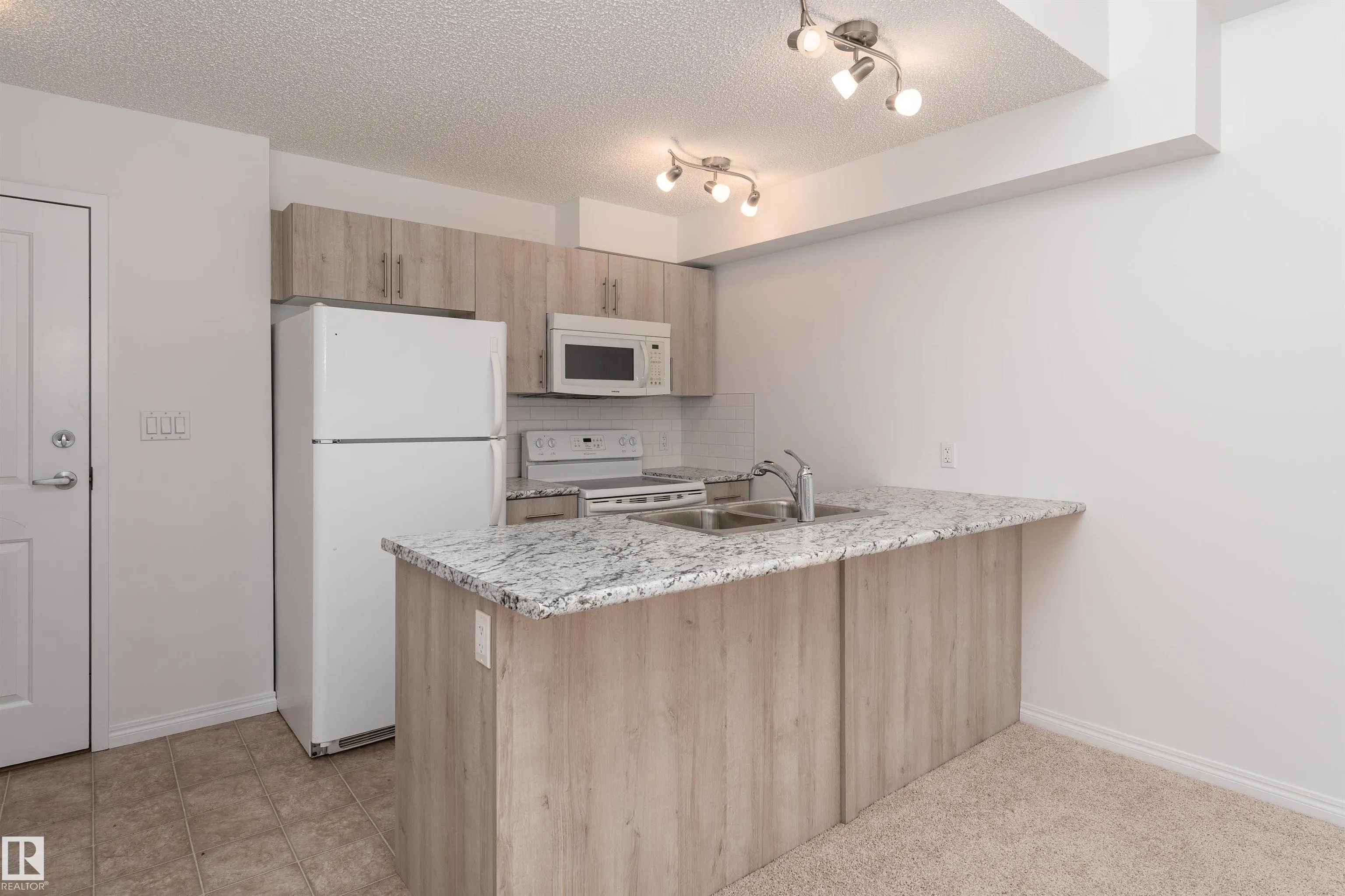 105 AMBLESIDE Drive